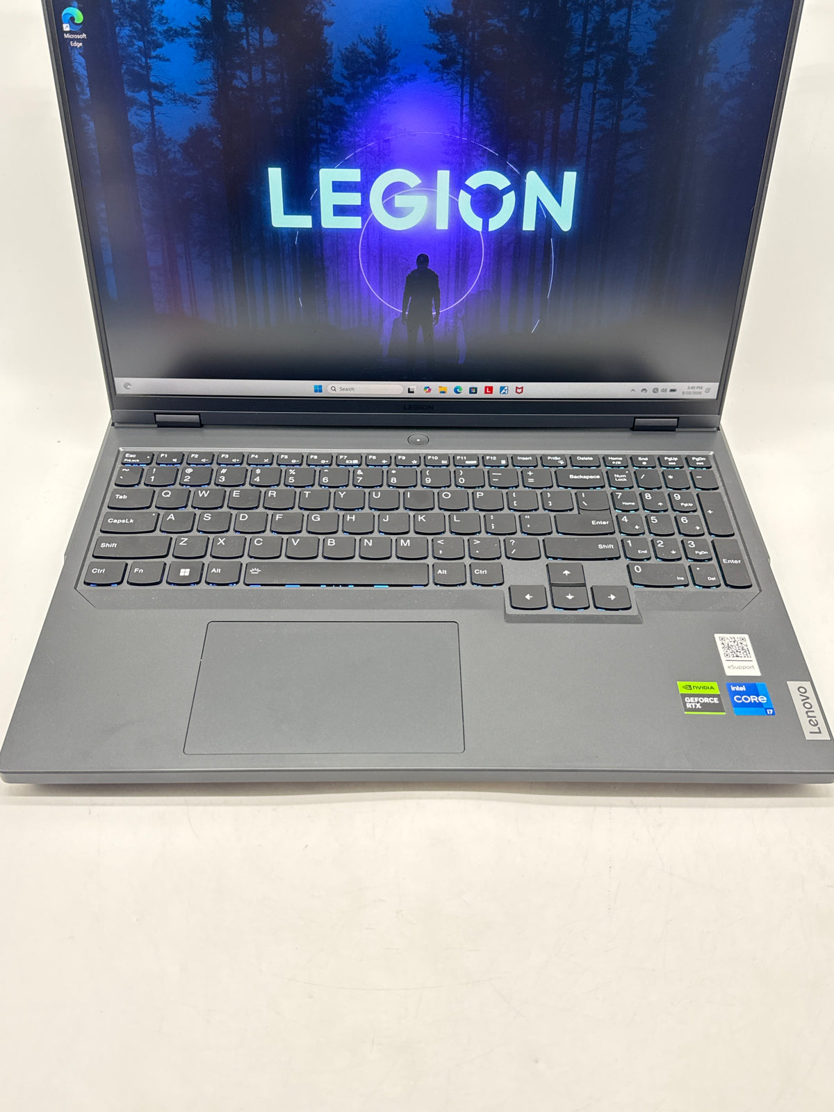 Lenovo Legion Pro 5 16IRX8 17" Core i7 13700HX 32GB RAM 1TB SSD RTX 4070 - Used