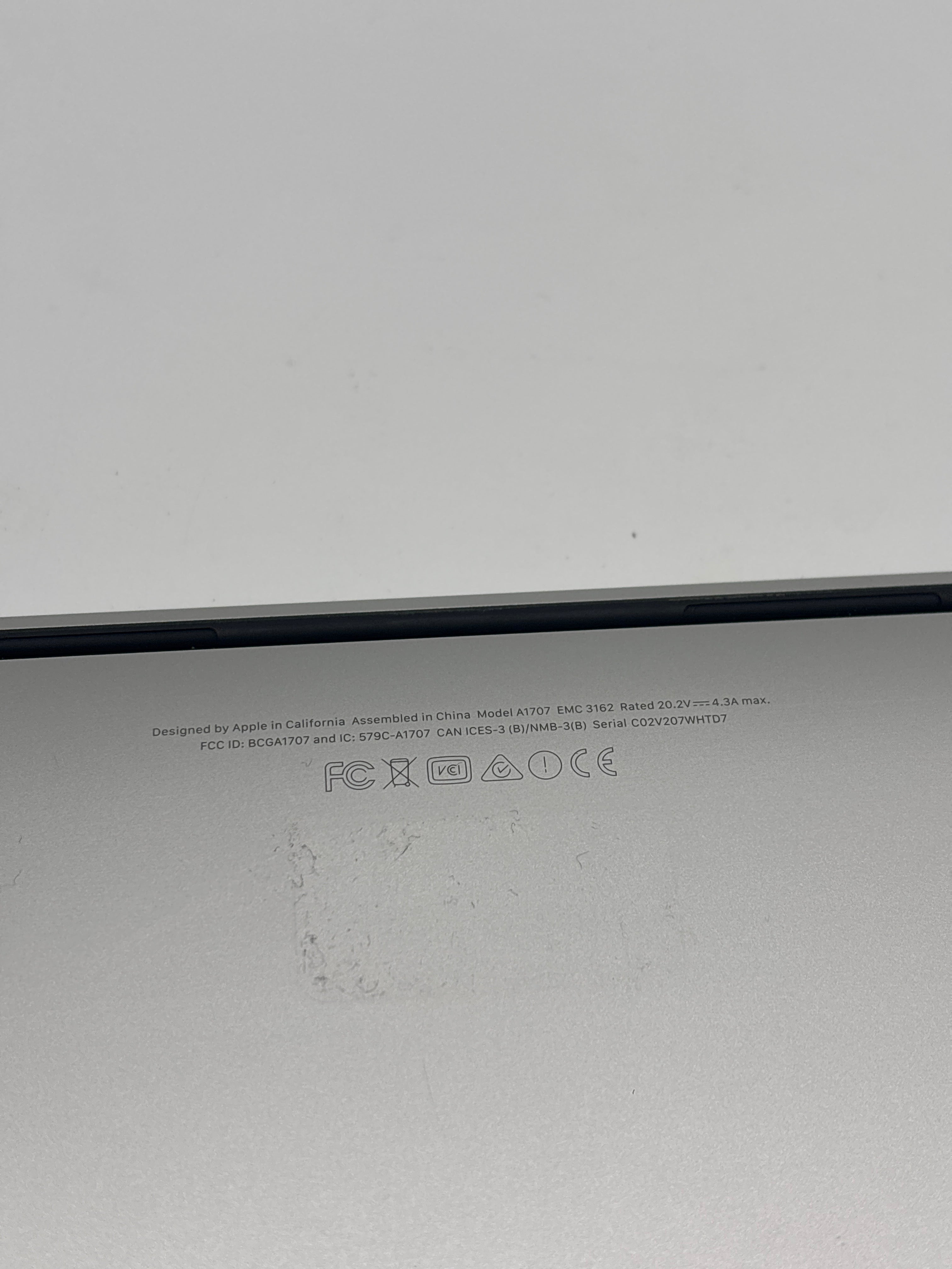 Apple MacBook Pro A1707 Ventura Intel Core i7 16GB RAM 256GB - Used