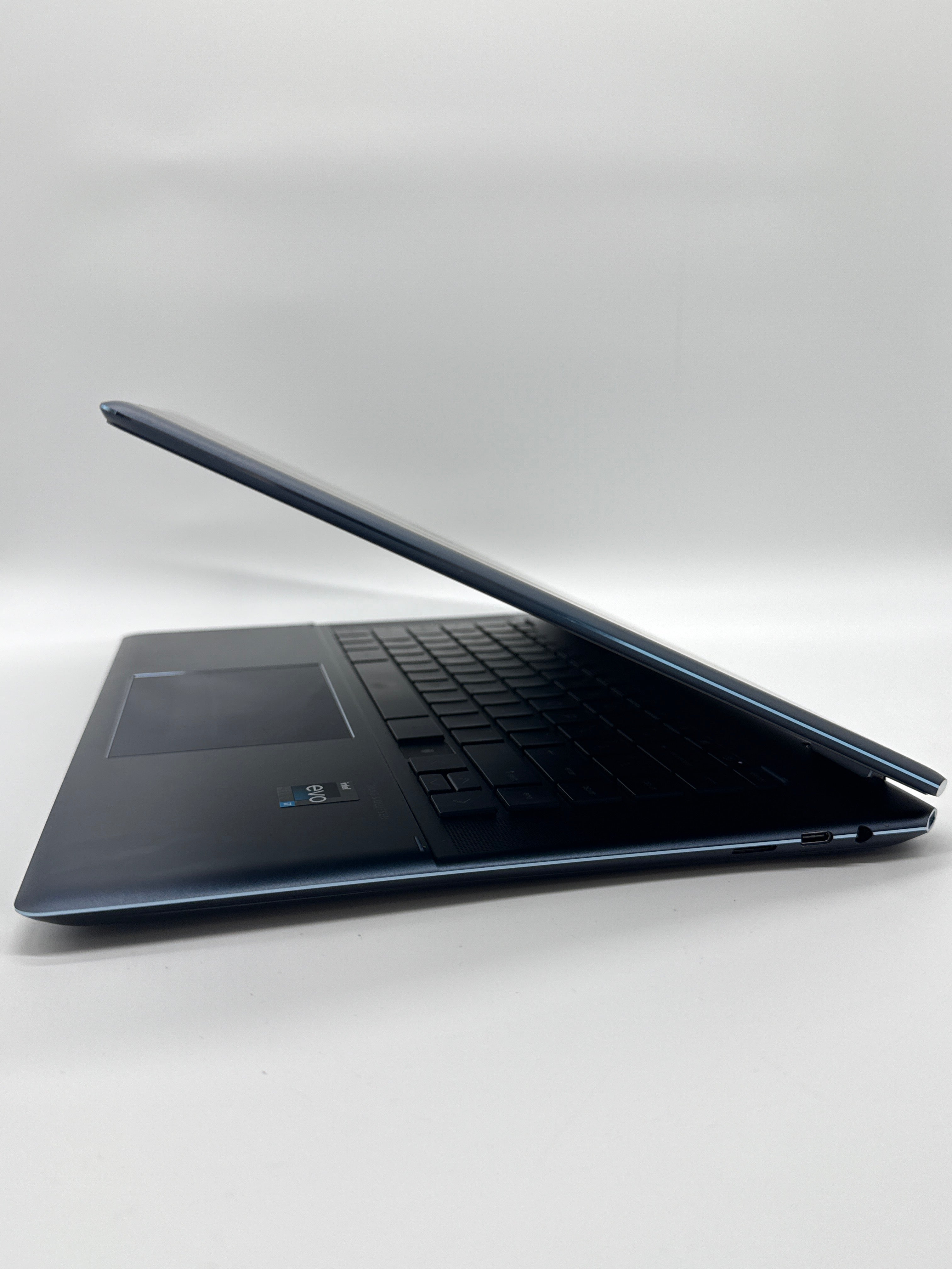 HP Spectre x360 i7-12700H 16GB 512GB SSD 3K Touch