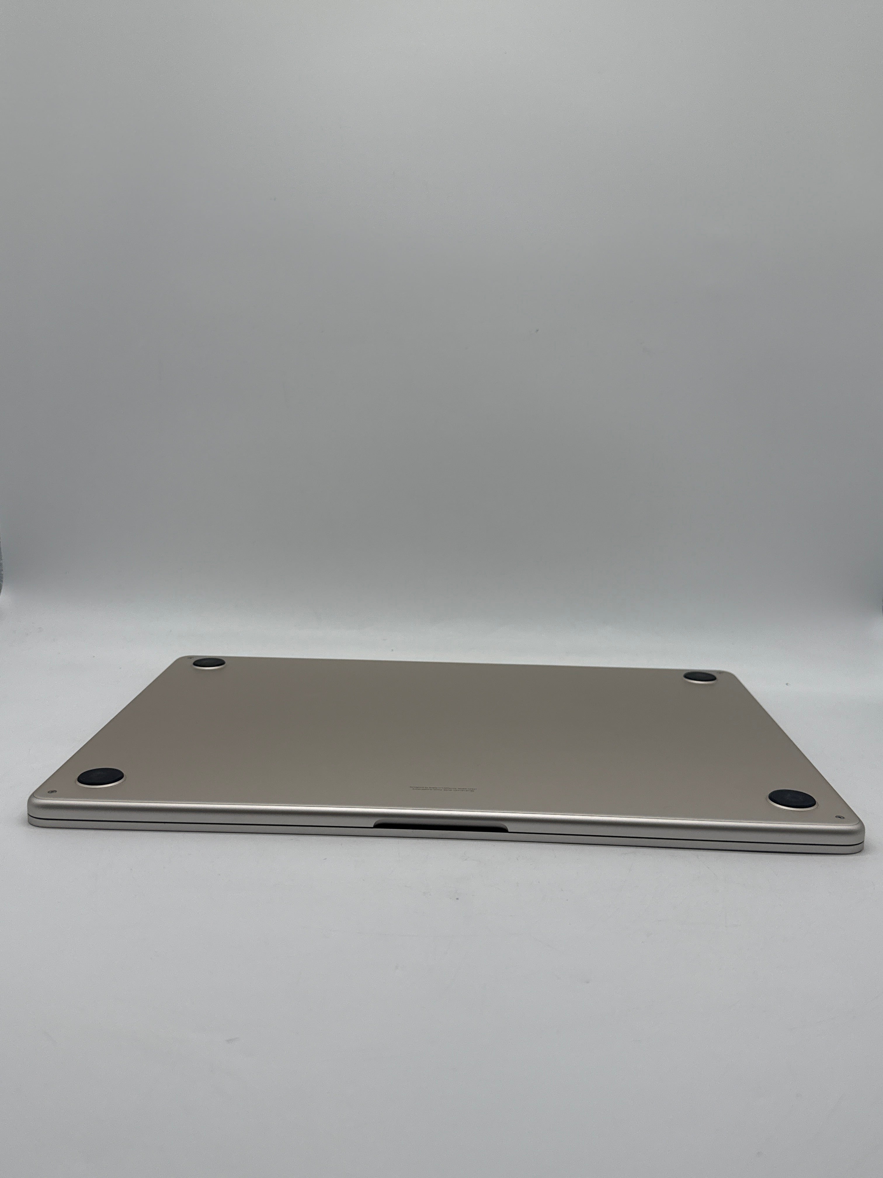 Apple MacBook Air 15" M2 A2941 8GB RAM 256GB SSD - Used