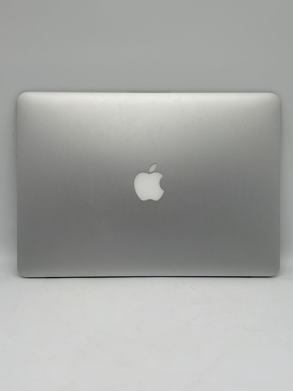 Apple MacBook Air 13" A1466 2012  i5 4GB RAM 128GB SSD - For Parts (NO OS)