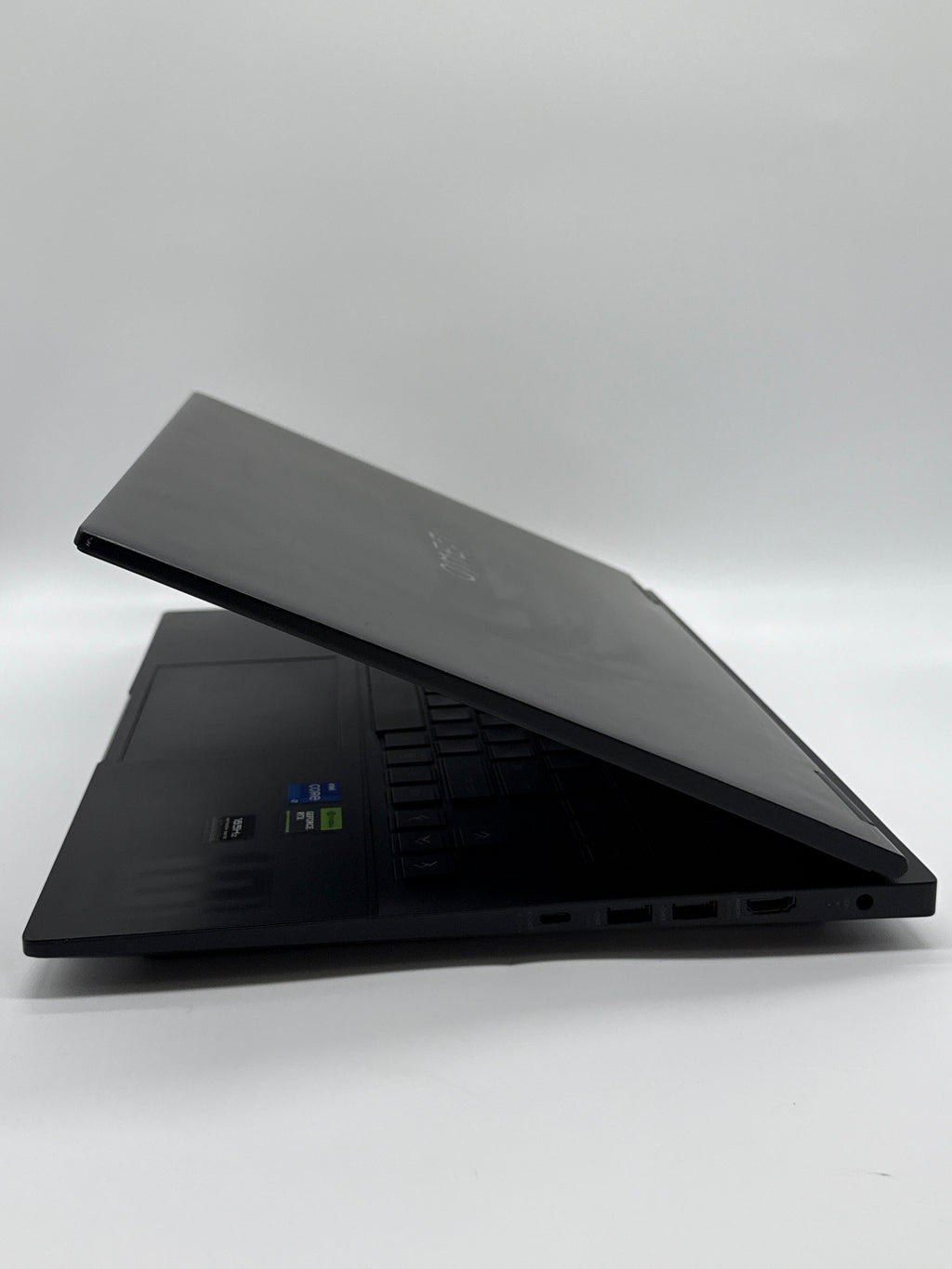 HP Omen 16-wd0073dx 16" i7-13620H 16GB RAM 1TB SSD RTX 4060 Laptop