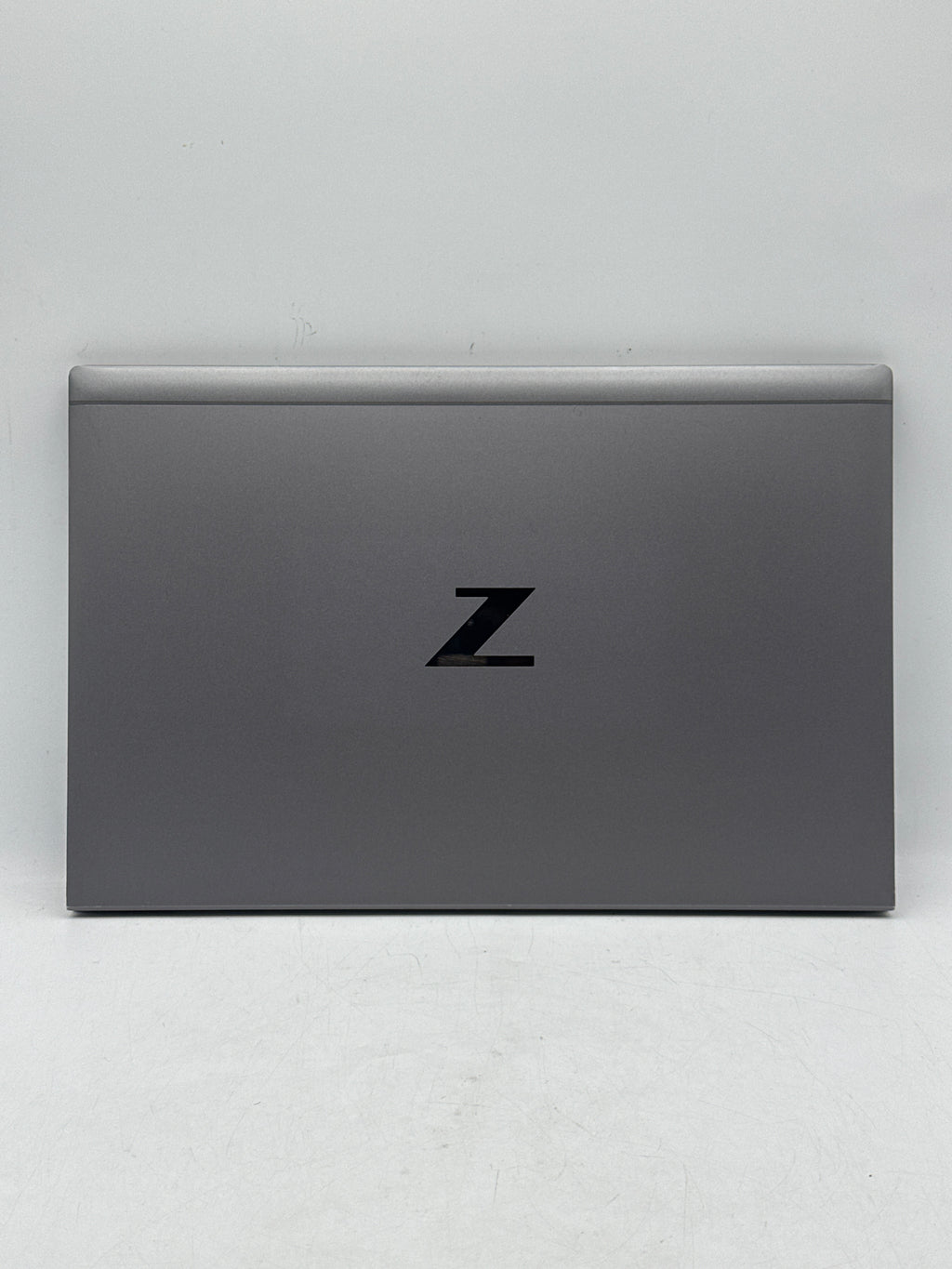 HP ZBook Firefly 14 G8 14" Intel Core i5-1135G7 16GB RAM 256GB SSD - READ