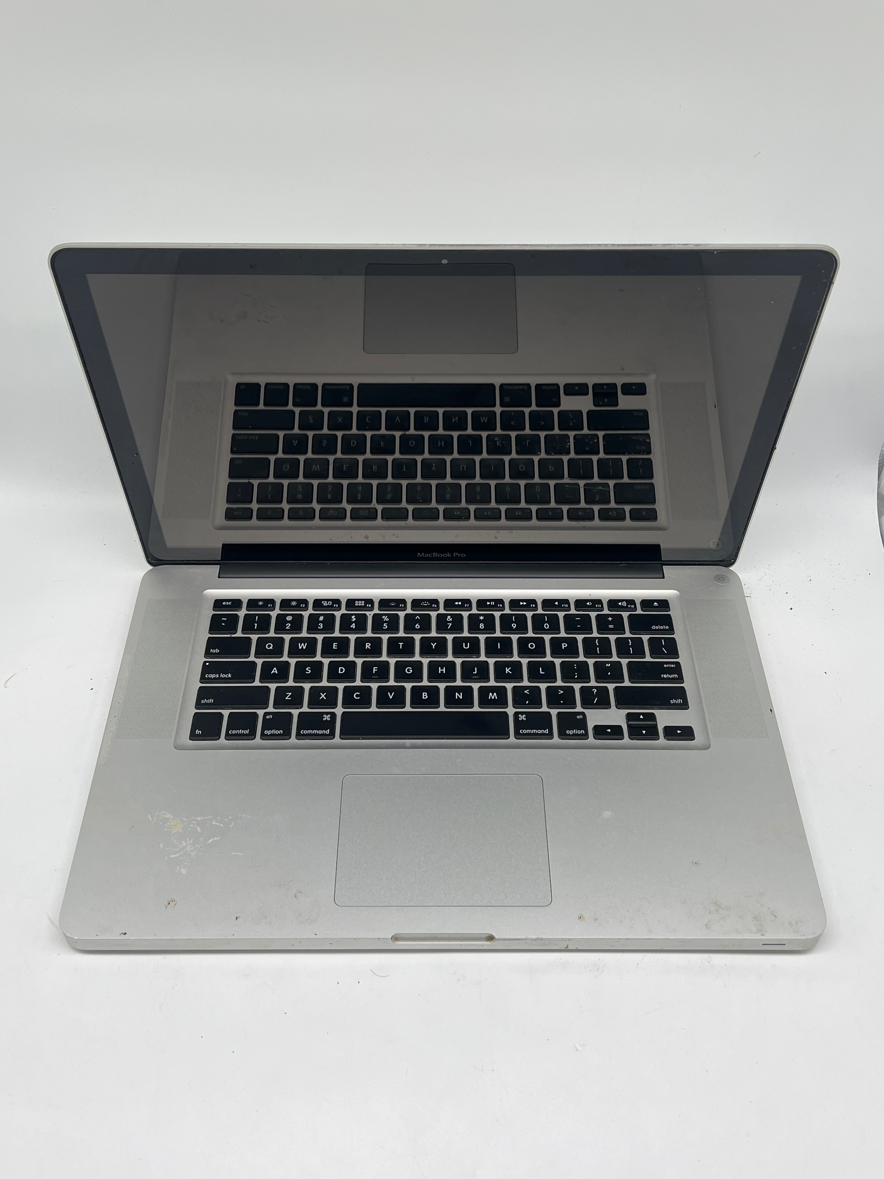 Apple MacBook Pro 15" 2012 Intel Core i7 4GB RAM 500GB HDD - For Parts (Read)