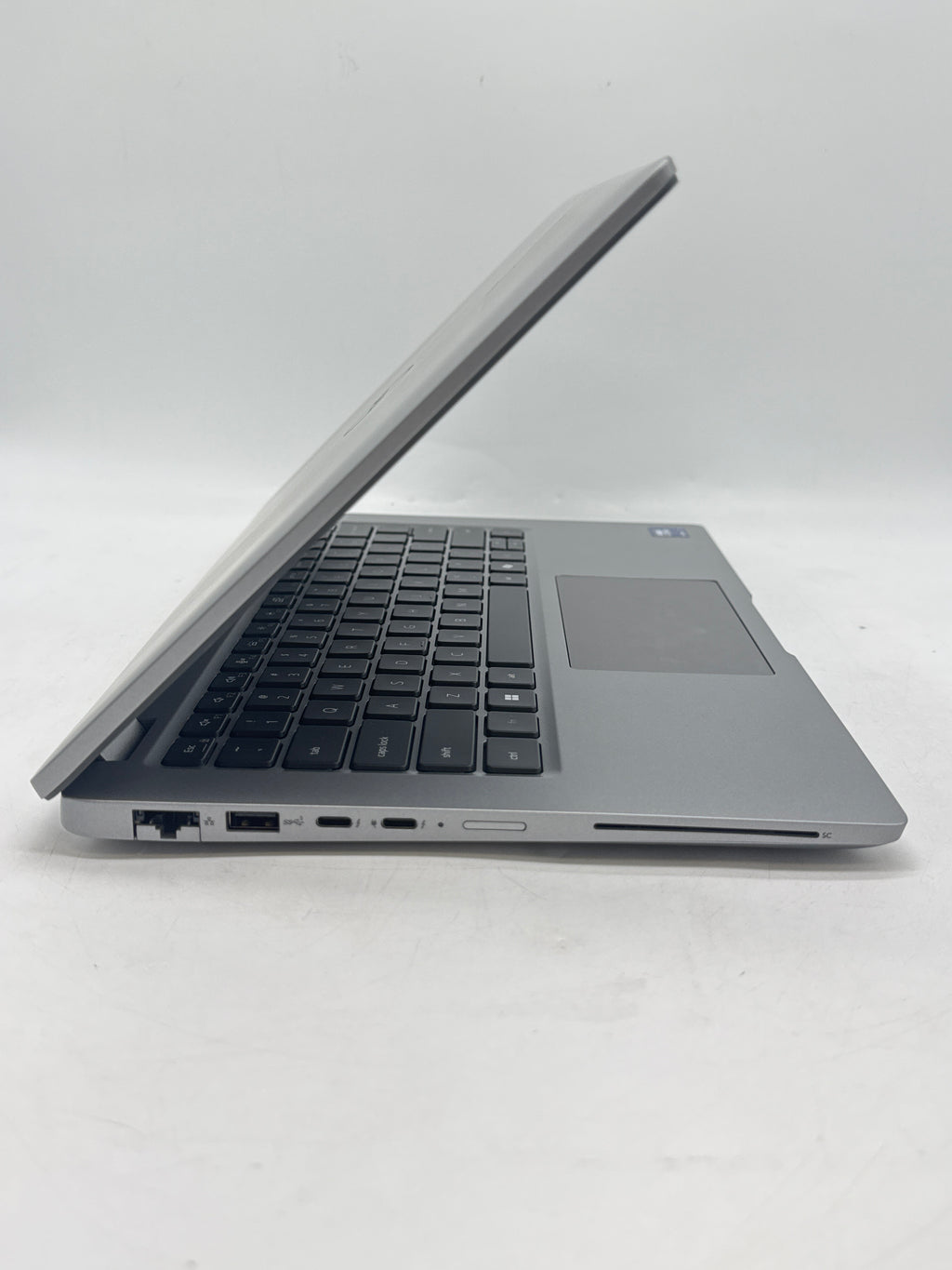 Dell Latitude 5450 14" Intel Core Ultra 7 165U 32GB RAM 256GB SSD - READ