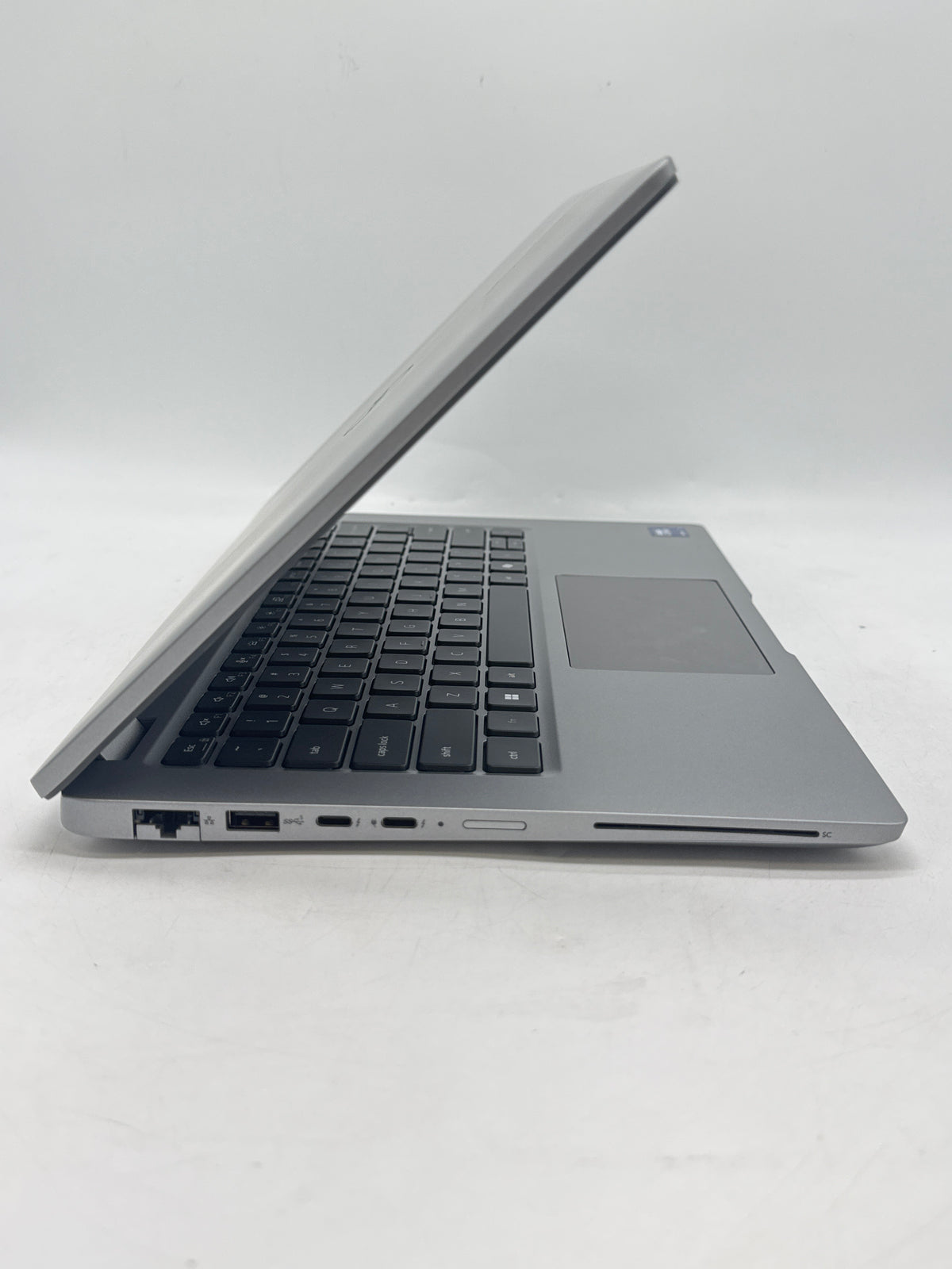 Dell Latitude 5450 14" Intel Core Ultra 7 165U 32GB RAM 256GB SSD - READ