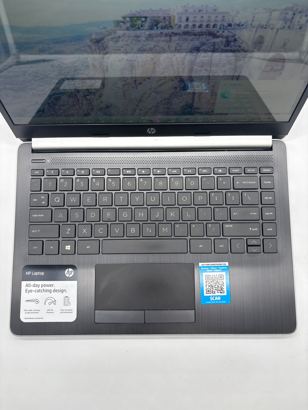 HP 14-dk0002dx 4GB RAM 128GB SSD - For Parts (Chipped Corner)