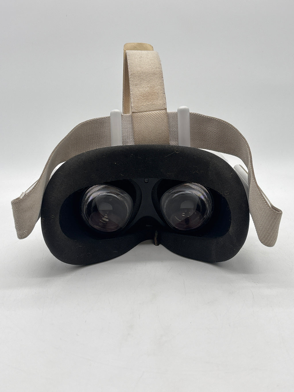 Meta Quest 2 128GB Standalone VR Headset Black - For Parts