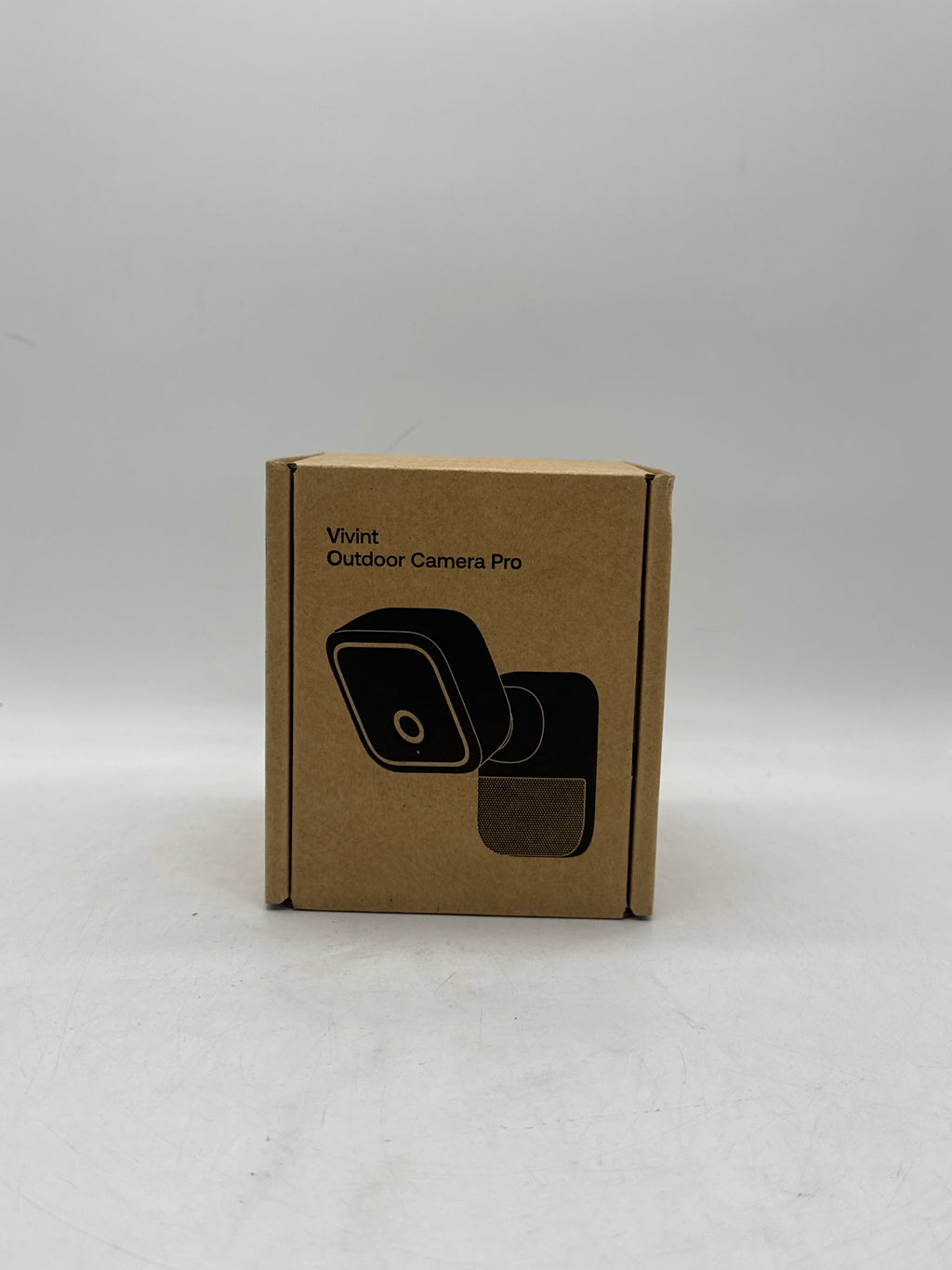 Vivint VS-ODC400-WHT Outdoor Camera Pro - New In Box