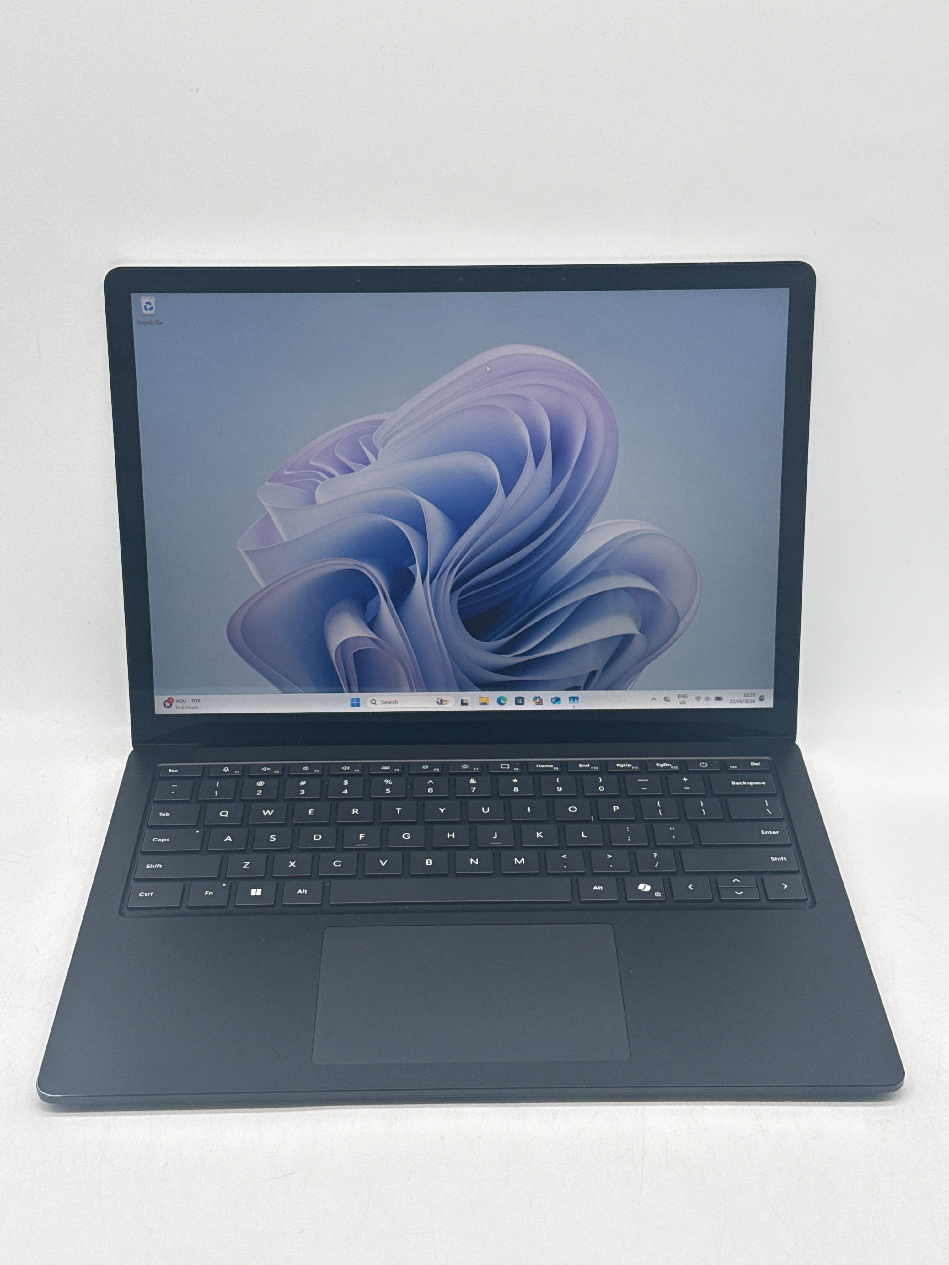 Microsoft Surface Laptop 6 Business Ultra 7 165H 16GB RAM 256GB SSD