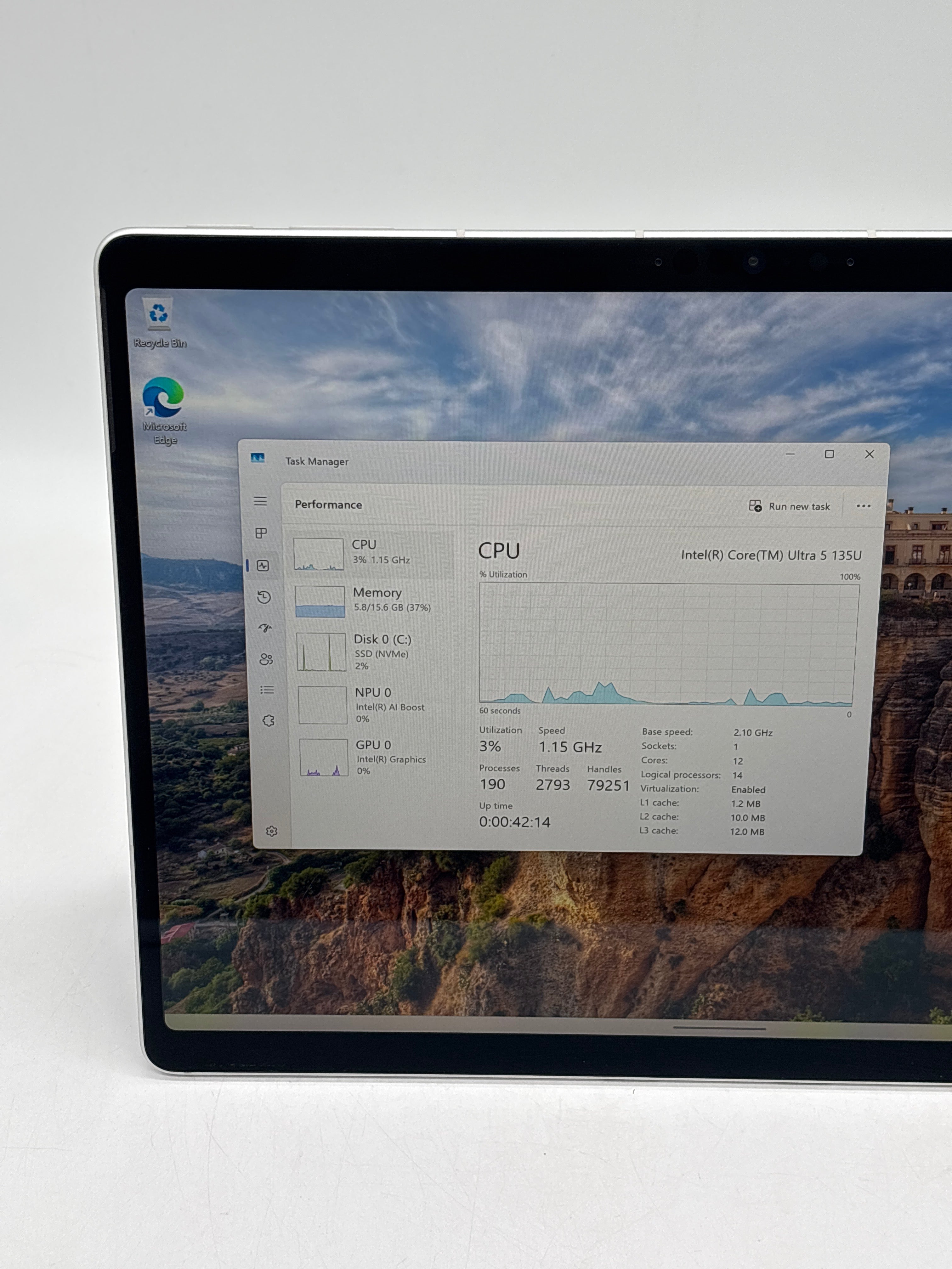 Microsoft Surface Pro 10 Business 2077 Ultra 5 135U 16GB RAM 256GB SSD