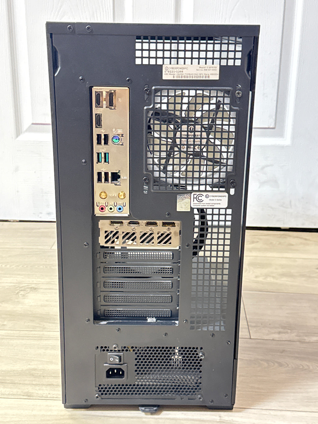Custom Gaming PC i5-14400F 16GB RAM 1TB SSD RTX 4060 Black - Used