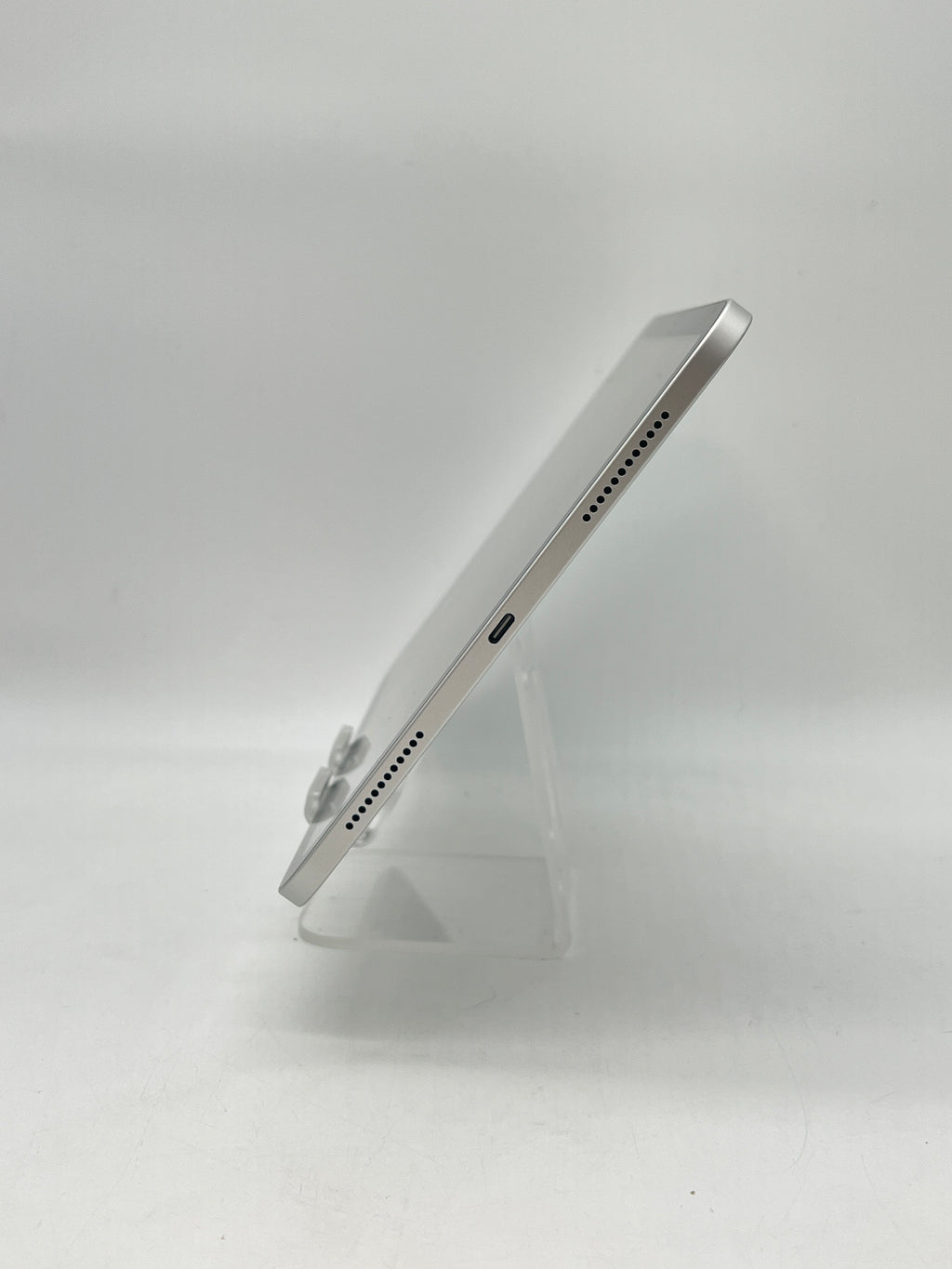 Apple iPad 11th Gen A16 512GB Wi-Fi Silver MD4Q4LL/A - Used