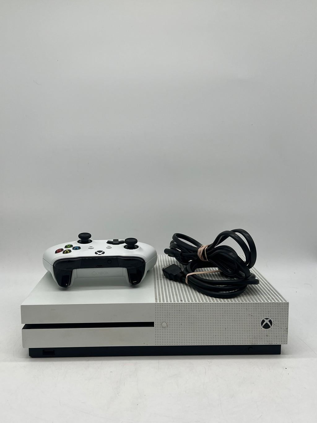 Xbox One S (1681) 2016 White 1TB 4K Gaming Console - Used (Poor Condition)