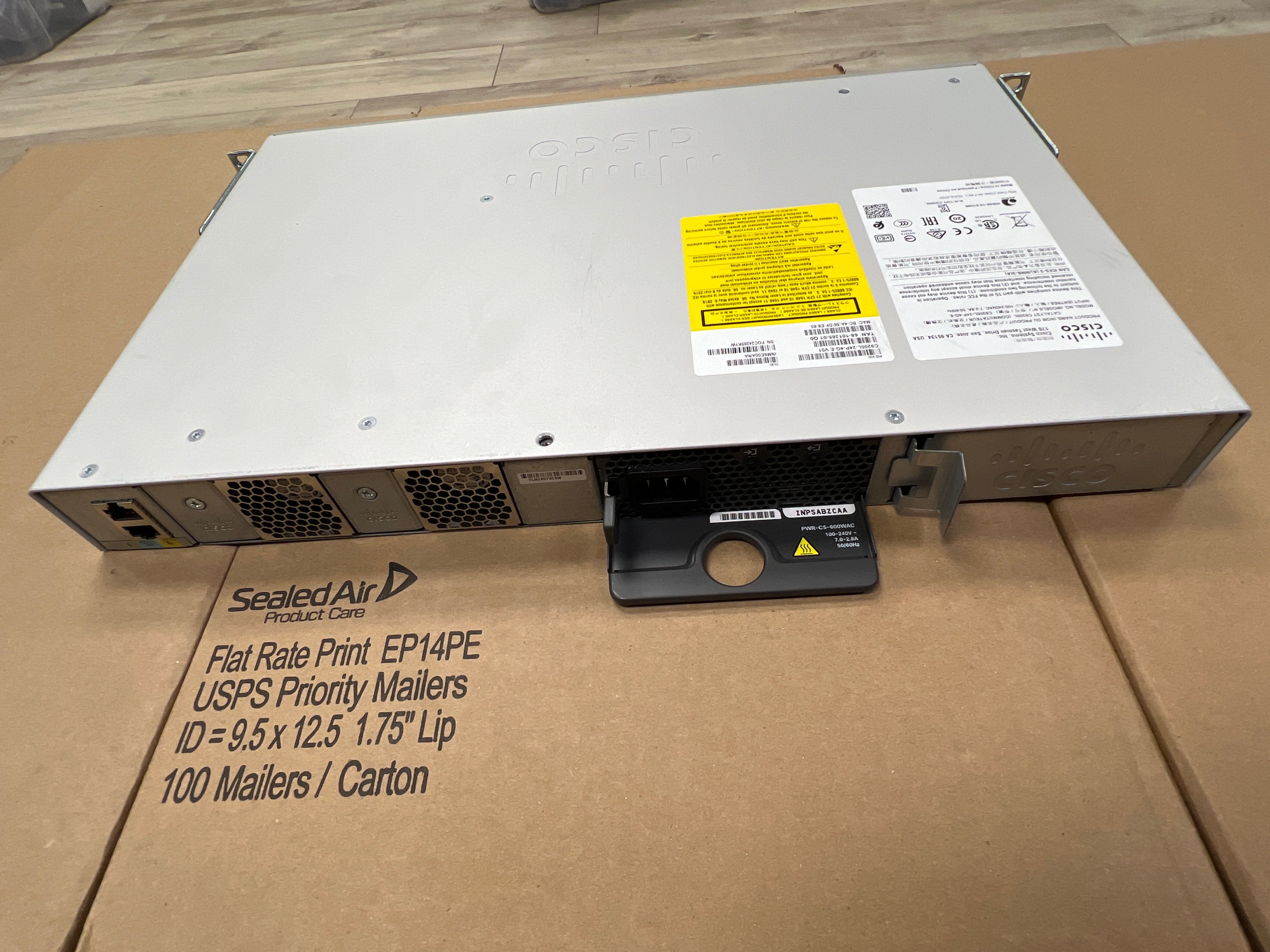 Cisco C9200L-24P-4G-E 24-Port Catalyst 9200L POE Switch