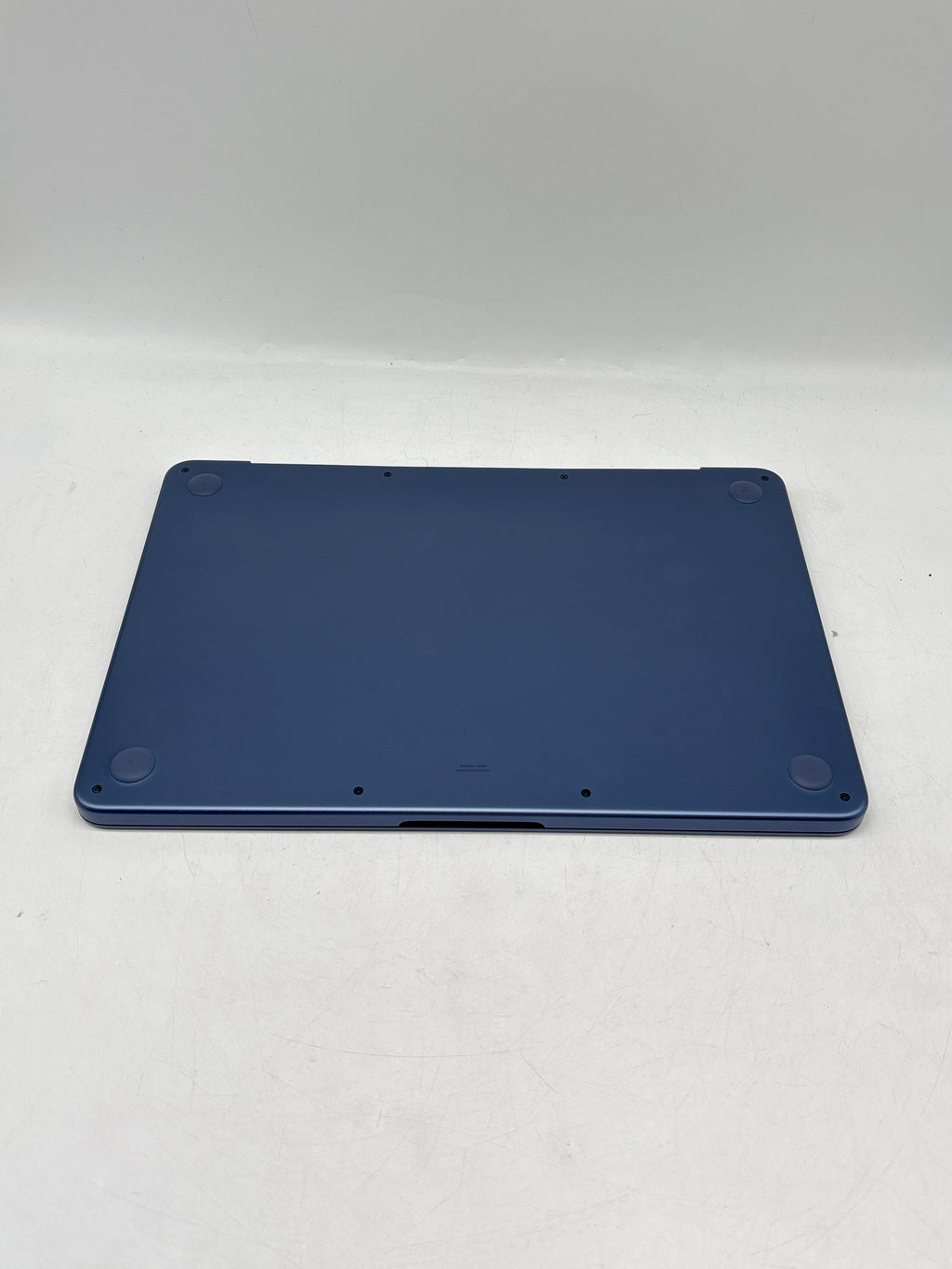 Apple MacBook NEO A3404 13" Apple A18 Pro 8GB RAM 256GB SSD Blue - Used