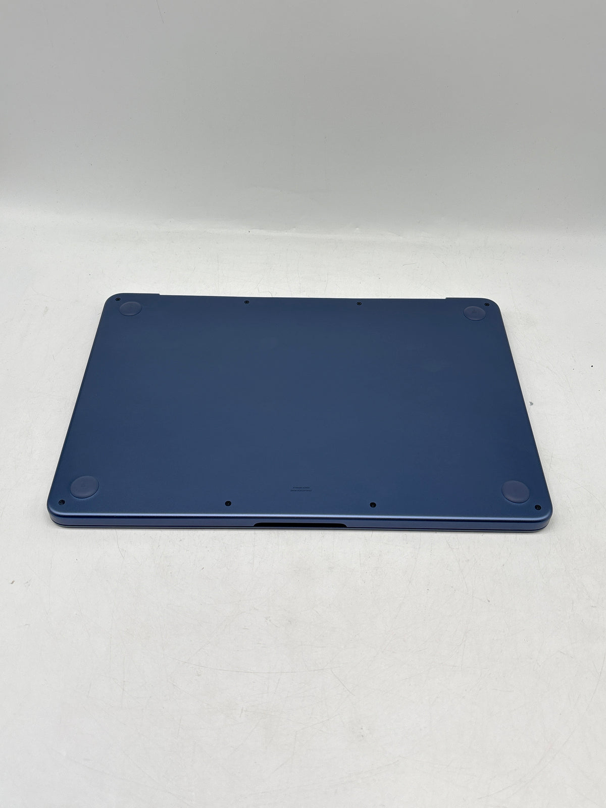 Apple MacBook NEO A3404 13" Apple A18 Pro 8GB RAM 256GB SSD Blue - Used