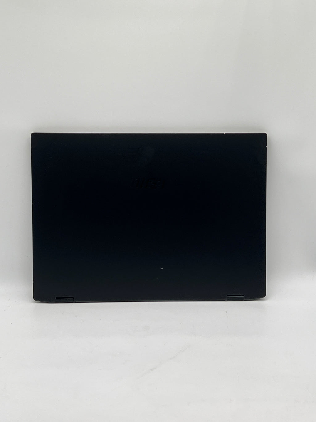 MSI Summit E16 Flip i7-1195G7 32GB RAM 1TB SSD RTX 3050 - Used