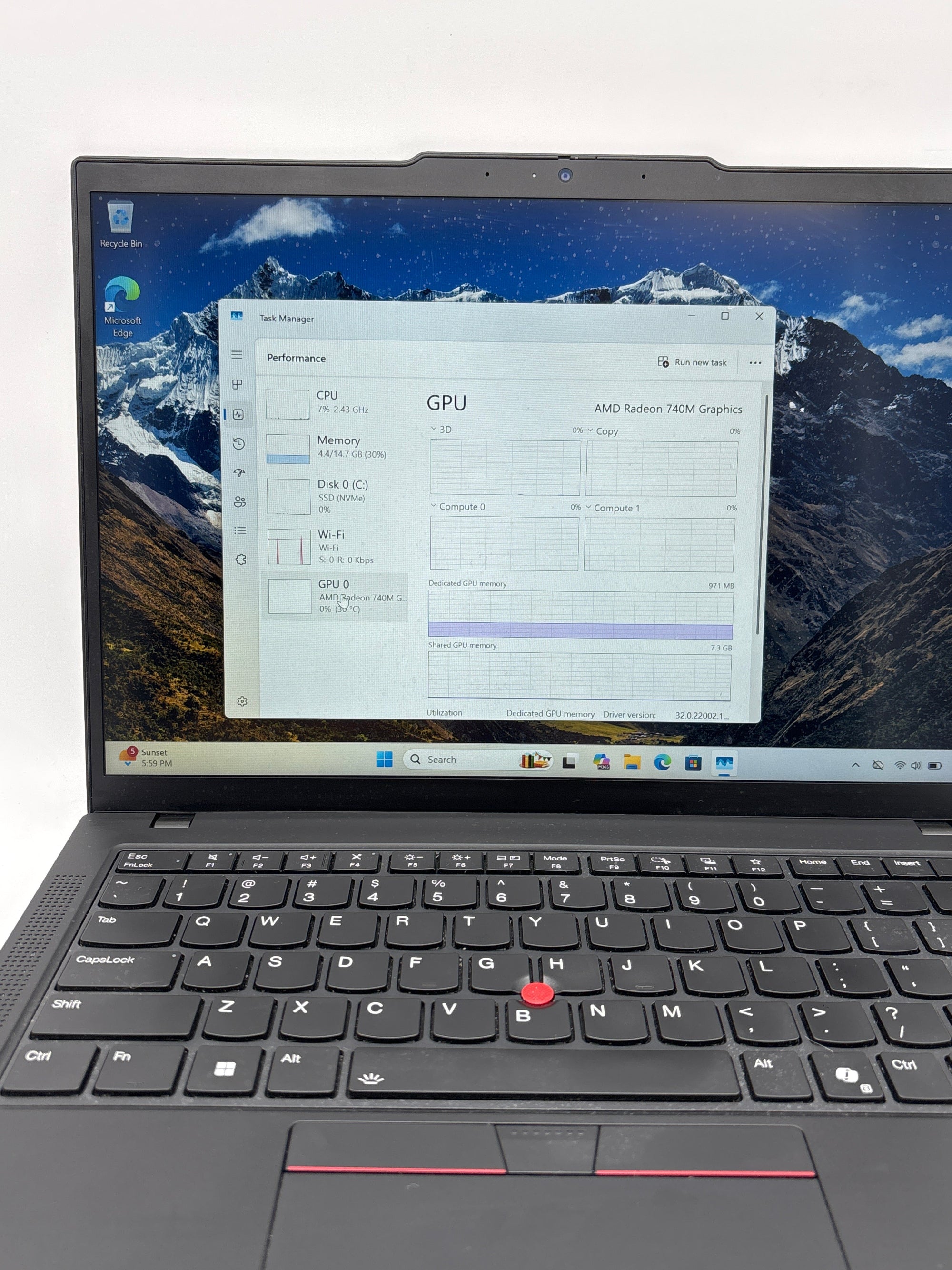 Lenovo ThinkPad T14 Gen 5 Ryzen 5 PRO 8540U 16GB RAM 512GB SSD Black - Used