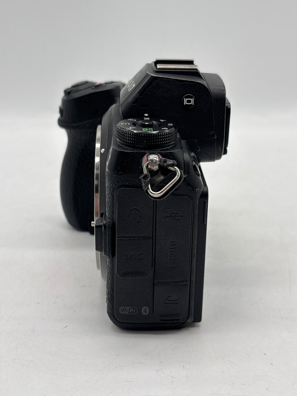 Nikon Z6 24.5MP Mirrorless Body Only Black - Used