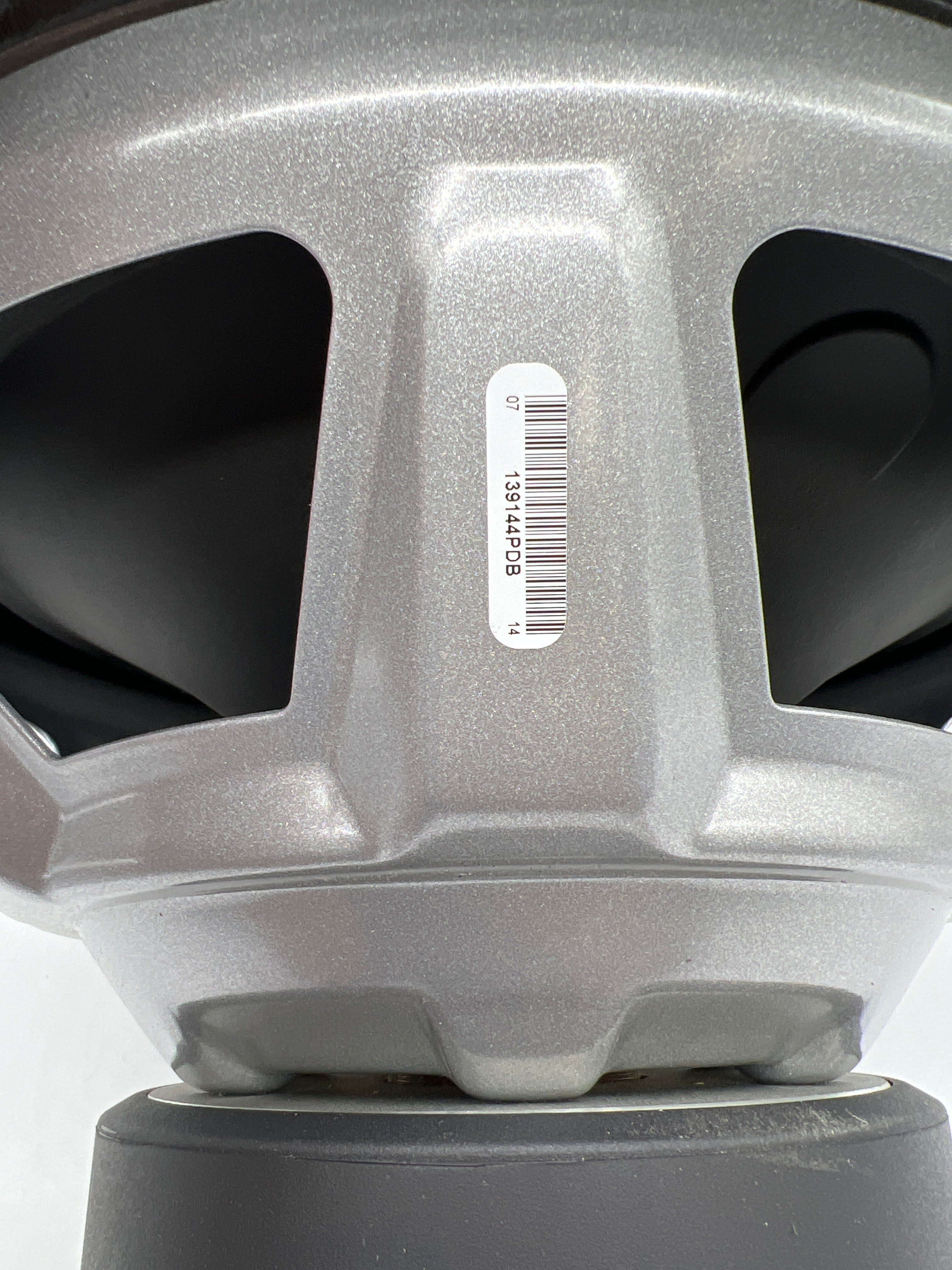 JL Audio 12W3V3-4 12 Inch Subwoofer 2 Ohm 1000 Watts - For Parts