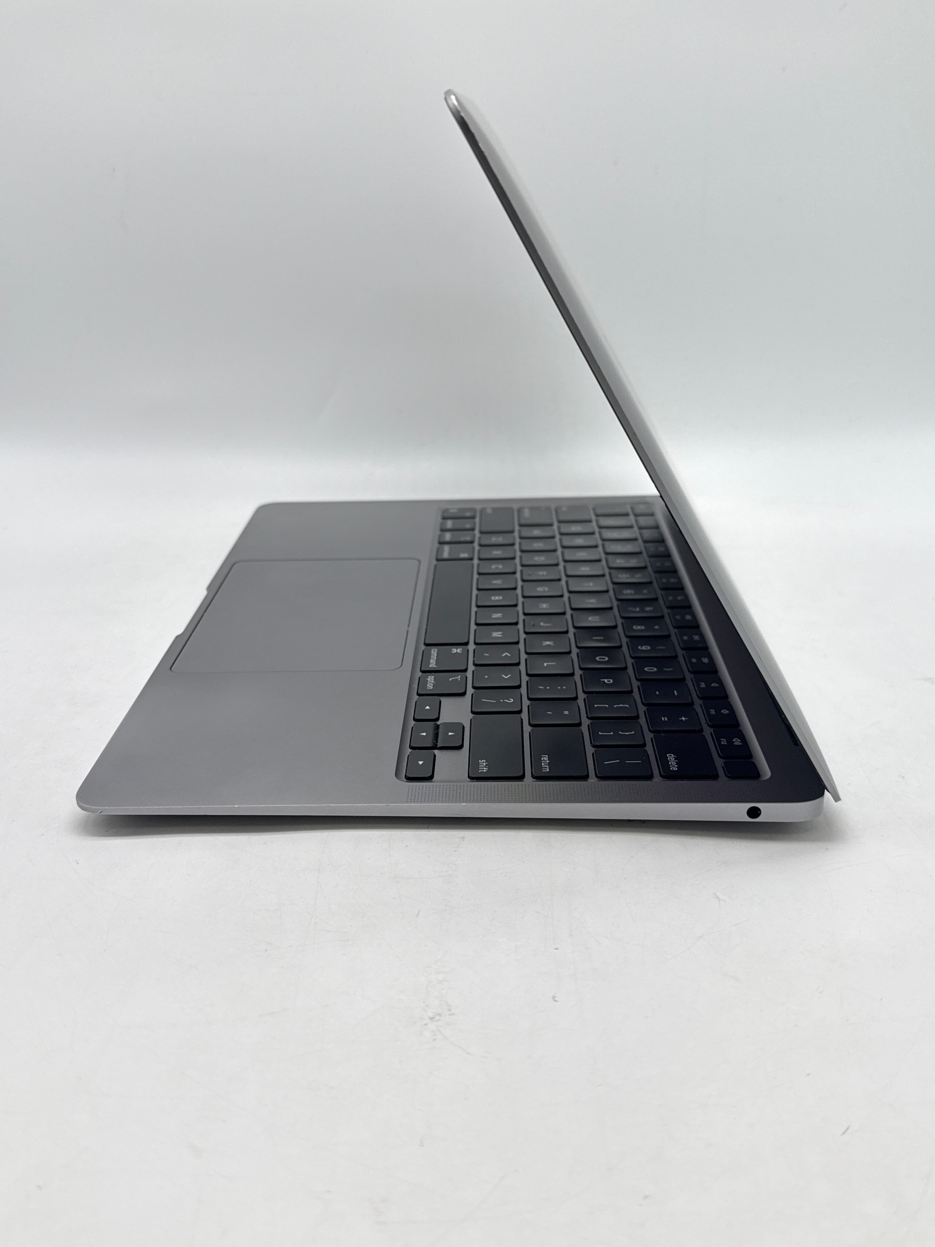 Apple MacBook Air 13" M1 A2337 8GB RAM 256GB SSD - Used
