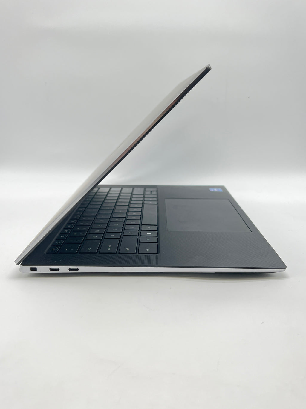 Dell Precision 5560 i7-11850H 32GB RAM 512GB SSD Nvidia T1200 - BIOS Locked/Remotely Managed
