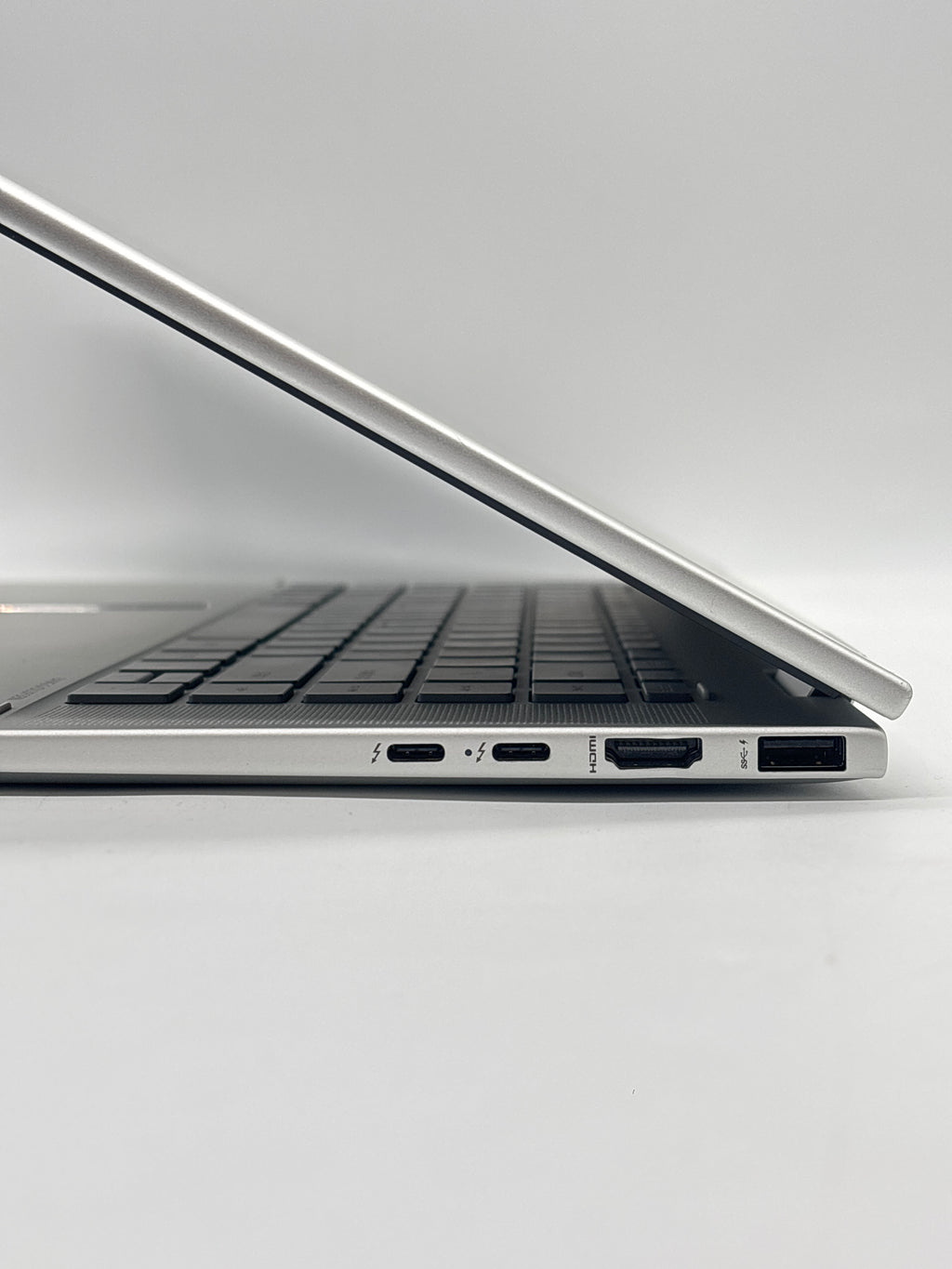 HP Envy x360 15-fe0097nr i7-1355U 16GB RAM 1TB SSD