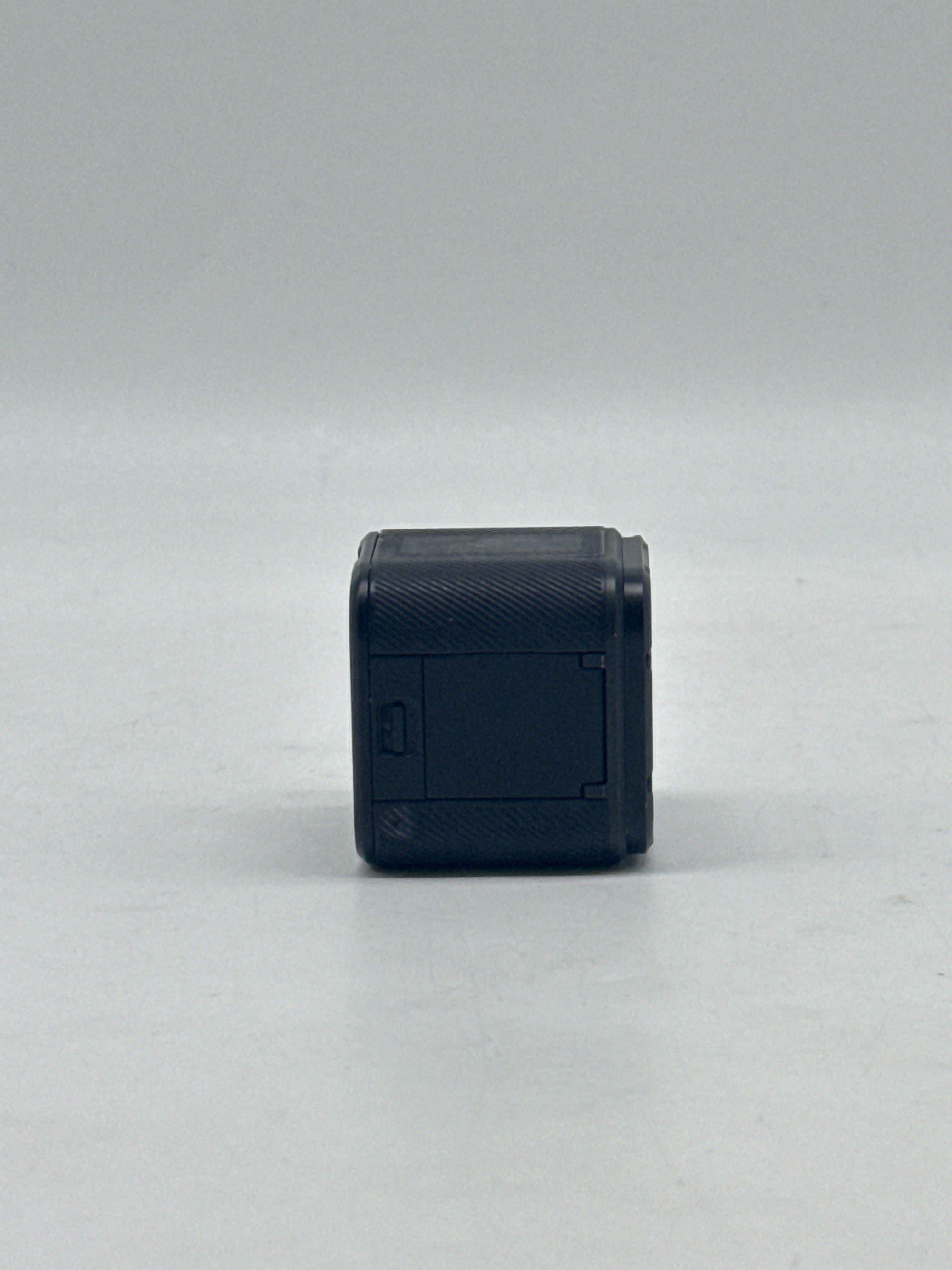 GoPro HERO4 Session 8MP 1080p Action Camera Black - Used