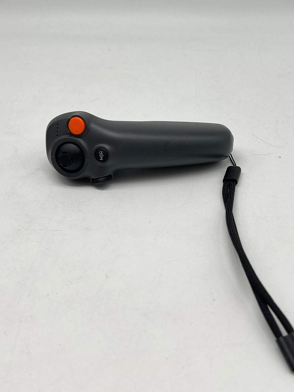DJI Avata 2 Fly More Combo FPV Drone with Goggles Batteries RC Motion Controller