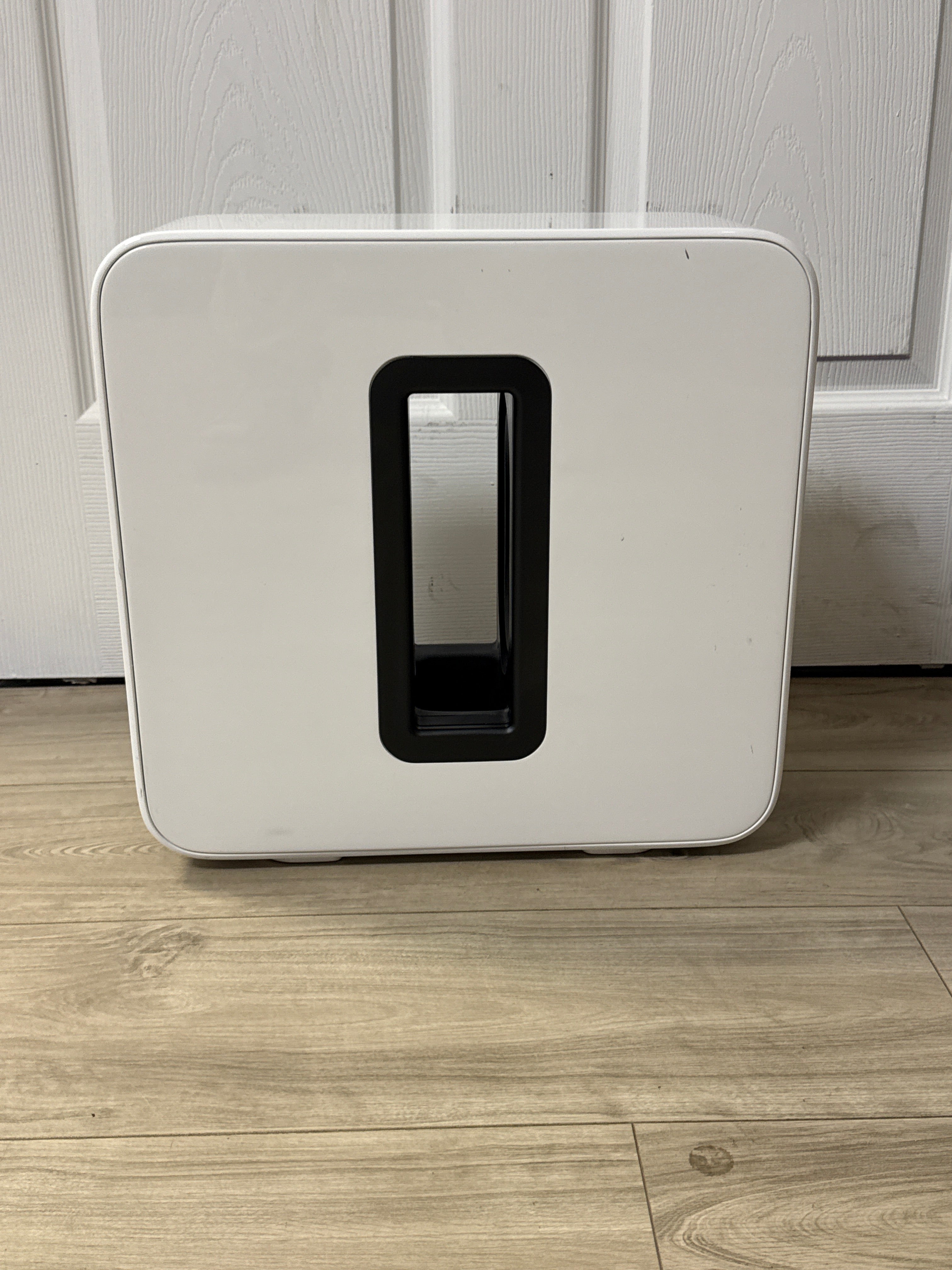 Sonos Playbar + Sonos Sub Gen 2 Wireless Home Theater System
