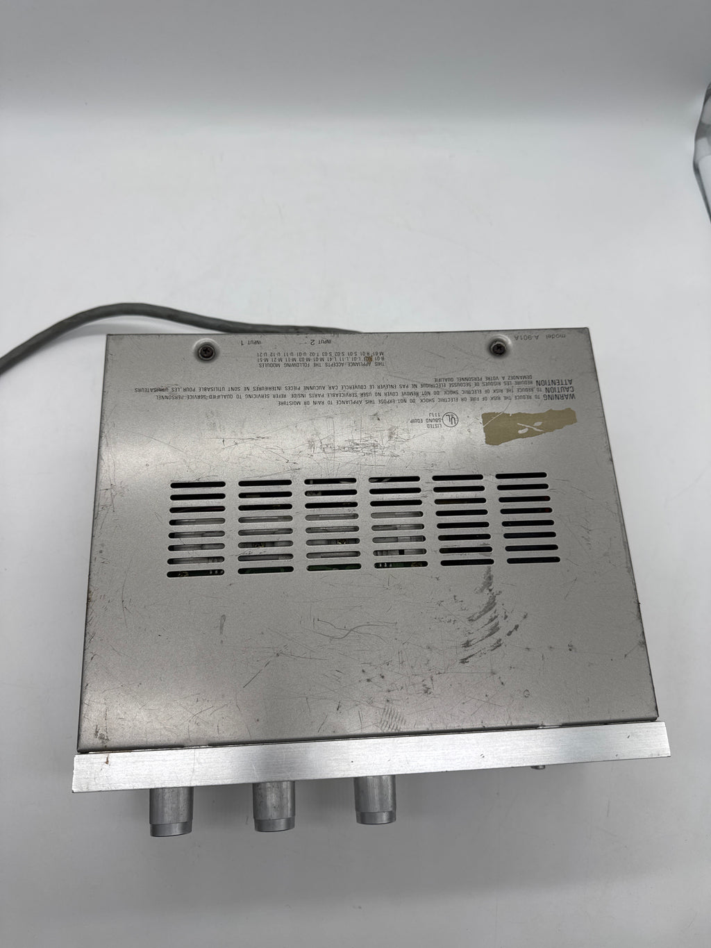 TOA A-901A Power Amplifier - For Parts [Untested Powers On]