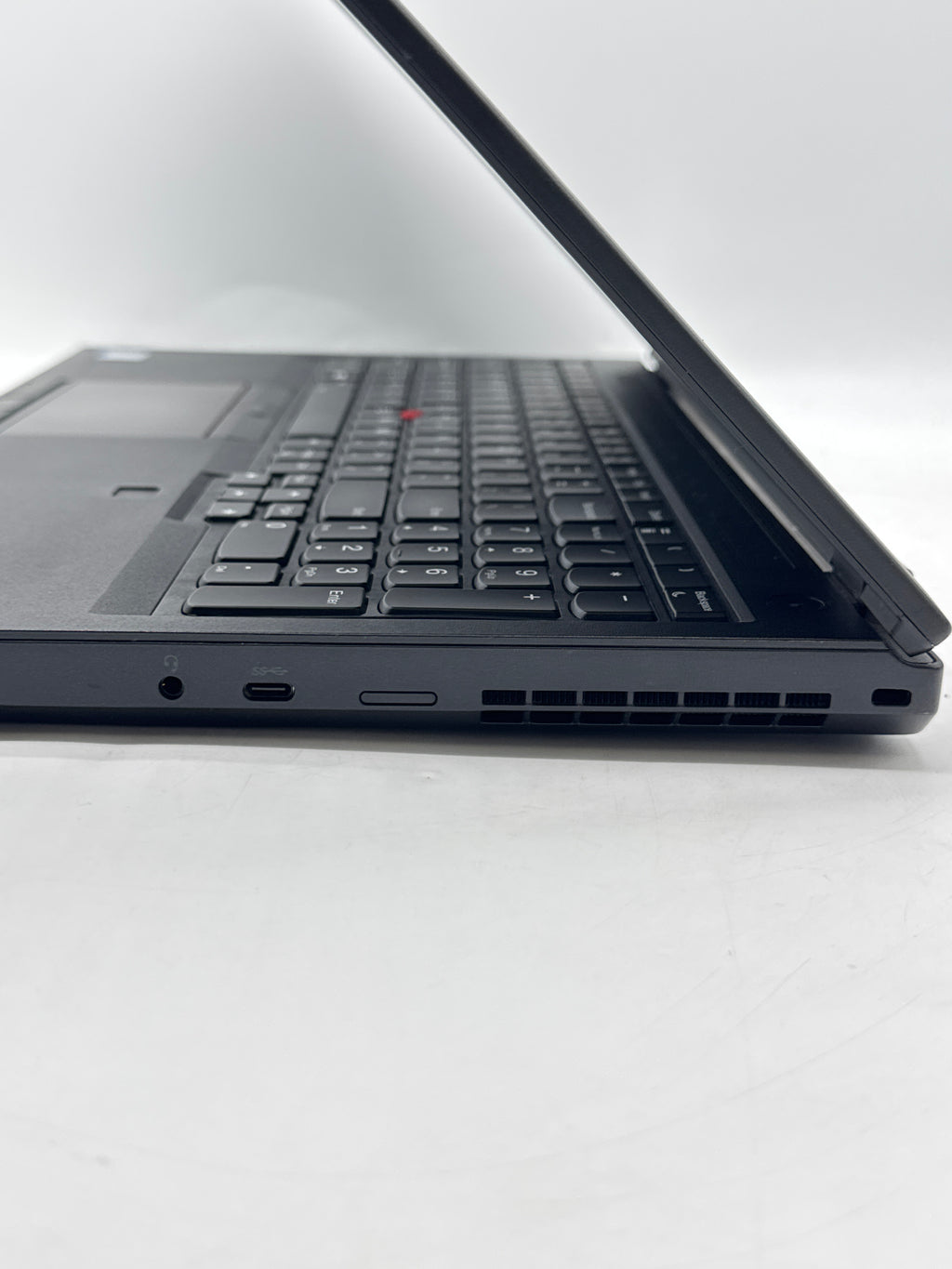Lenovo ThinkPad P53 15.6in 512GB SSD No Processor No Memory Parts - For Parts