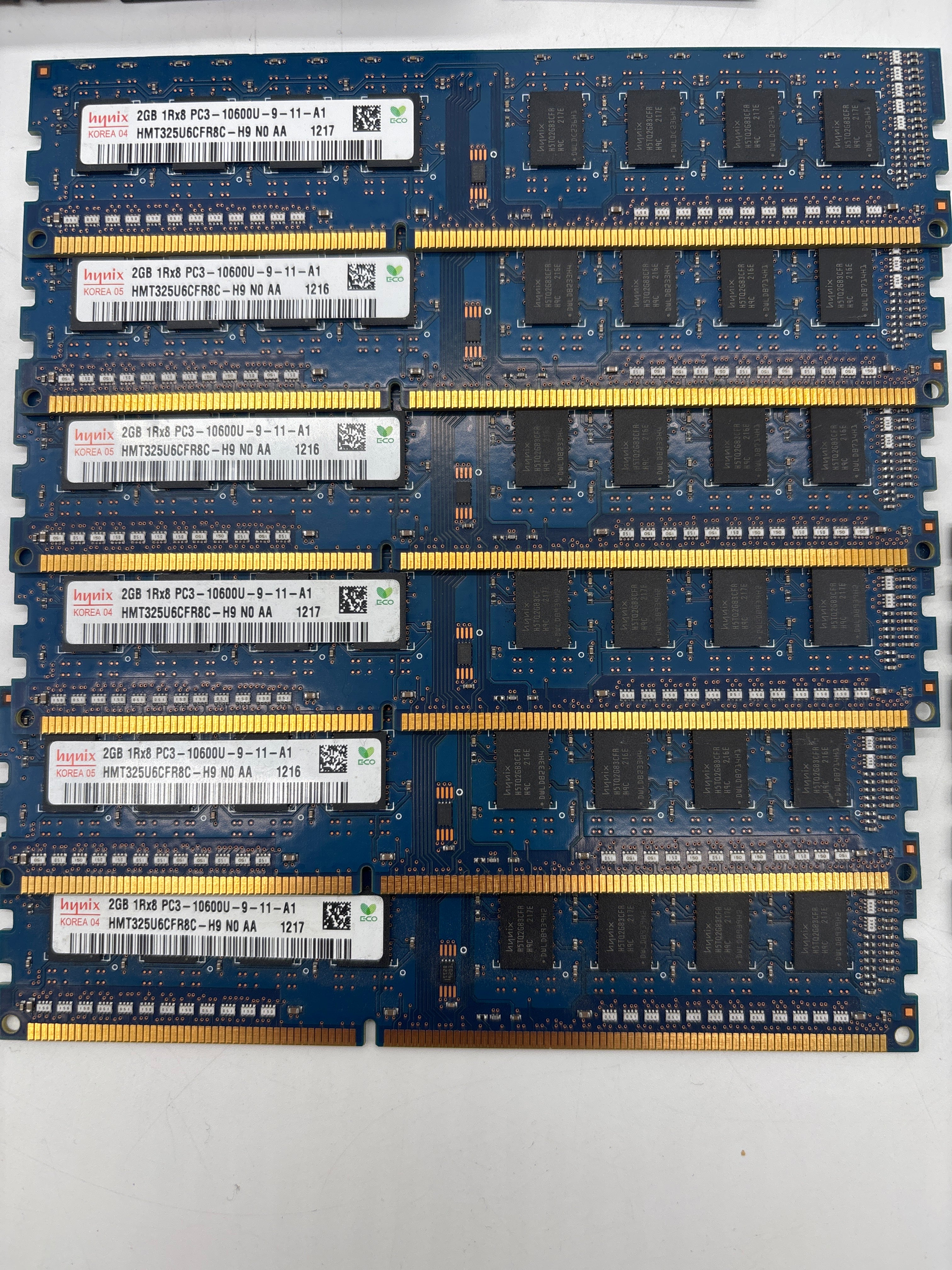 Lot of Computer Parts Including Intel Core, RAM, CPU, and Hard Drives - For Parts (Untested)