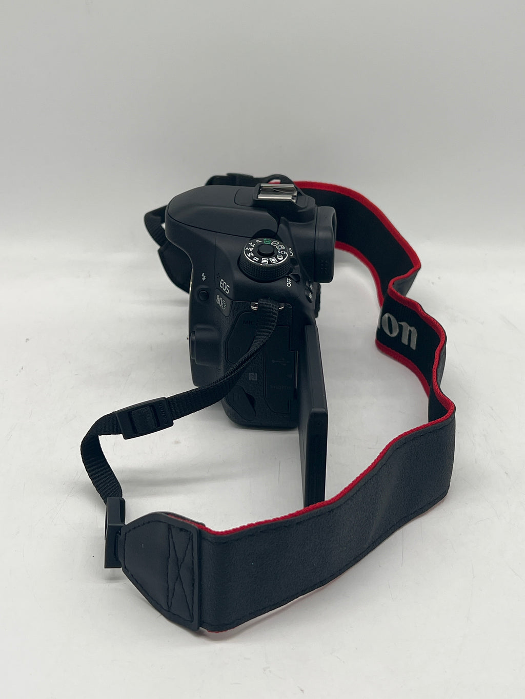 Canon EOS 80D 24.2MP DSLR Body Only Black - Used