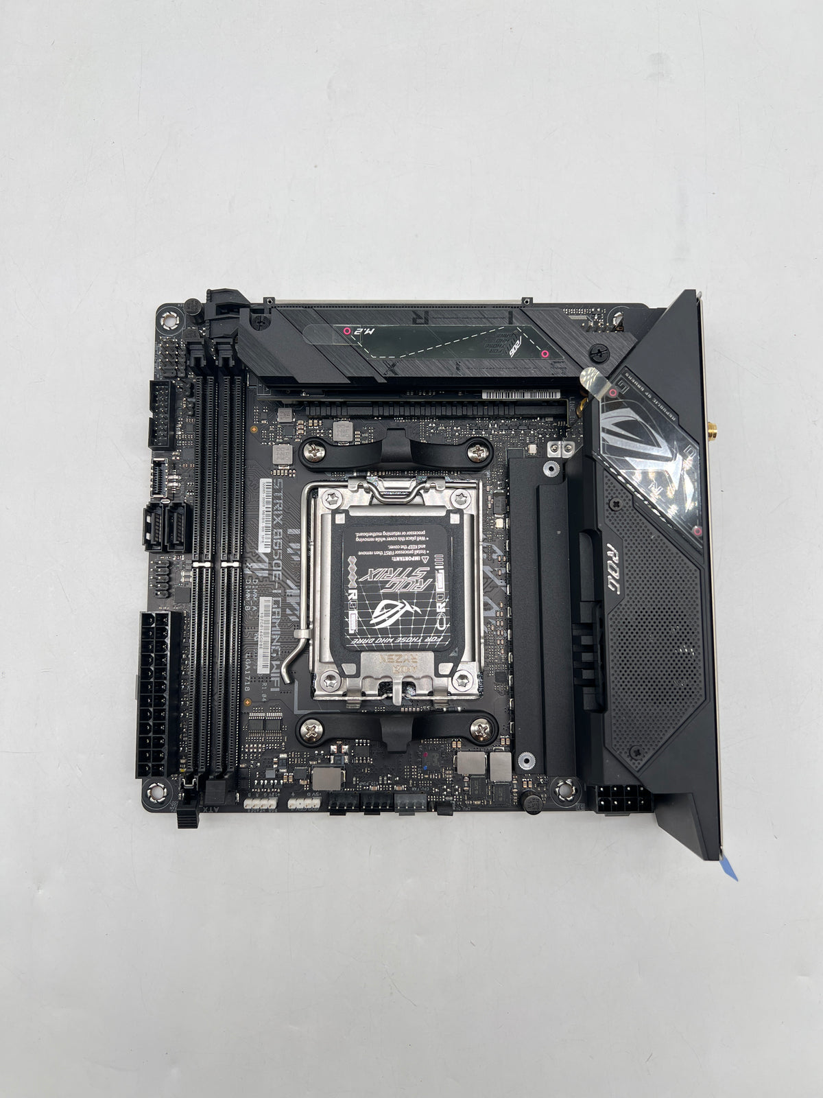Asus ROG Strix B650E-I Motherboard AM5 Mini-ITX WiFi Black - Used