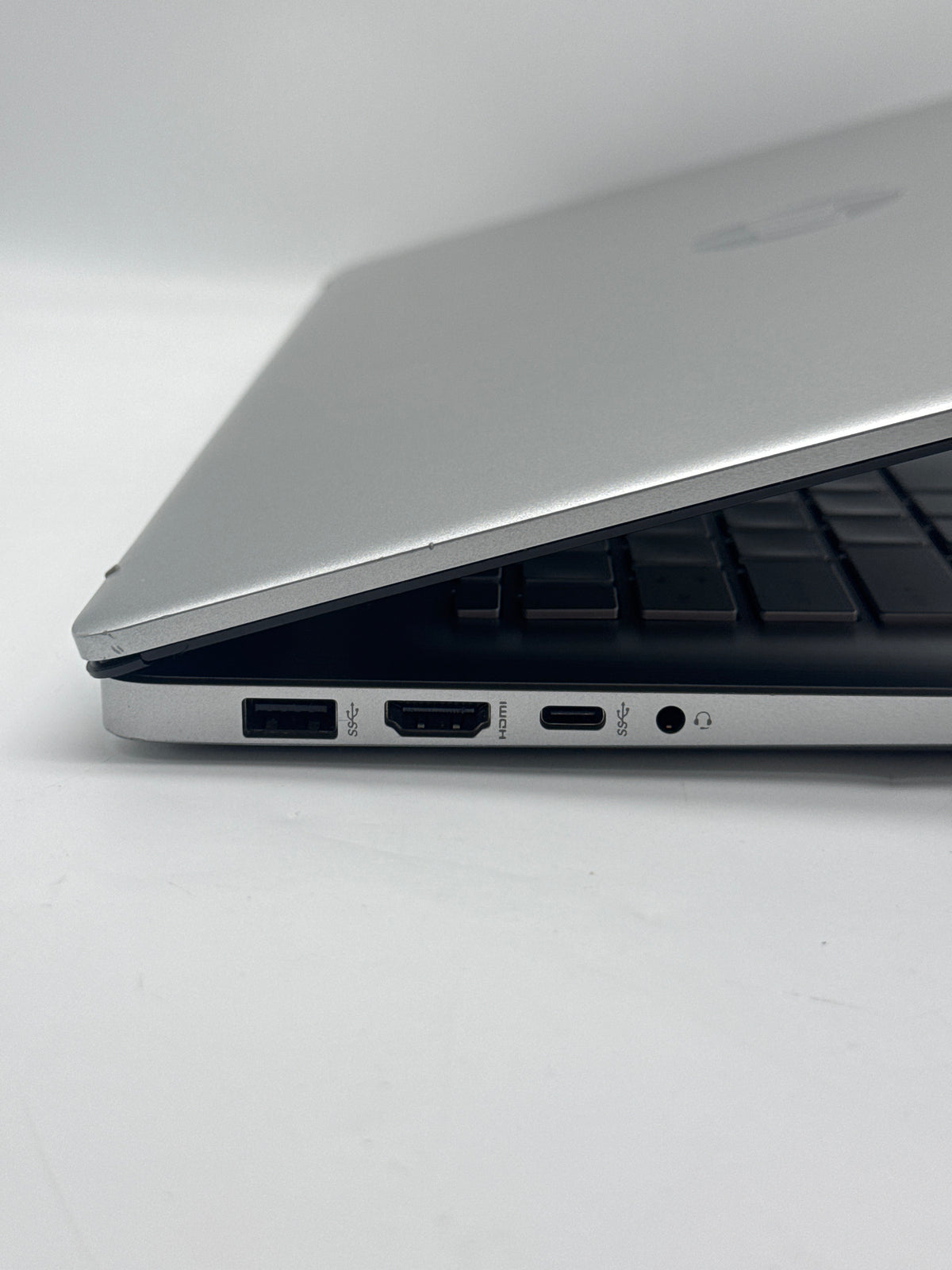 HP 17-cn0023dx 17" Intel Core i5-1135G7 8GB RAM 256GB SSD Silver - Used