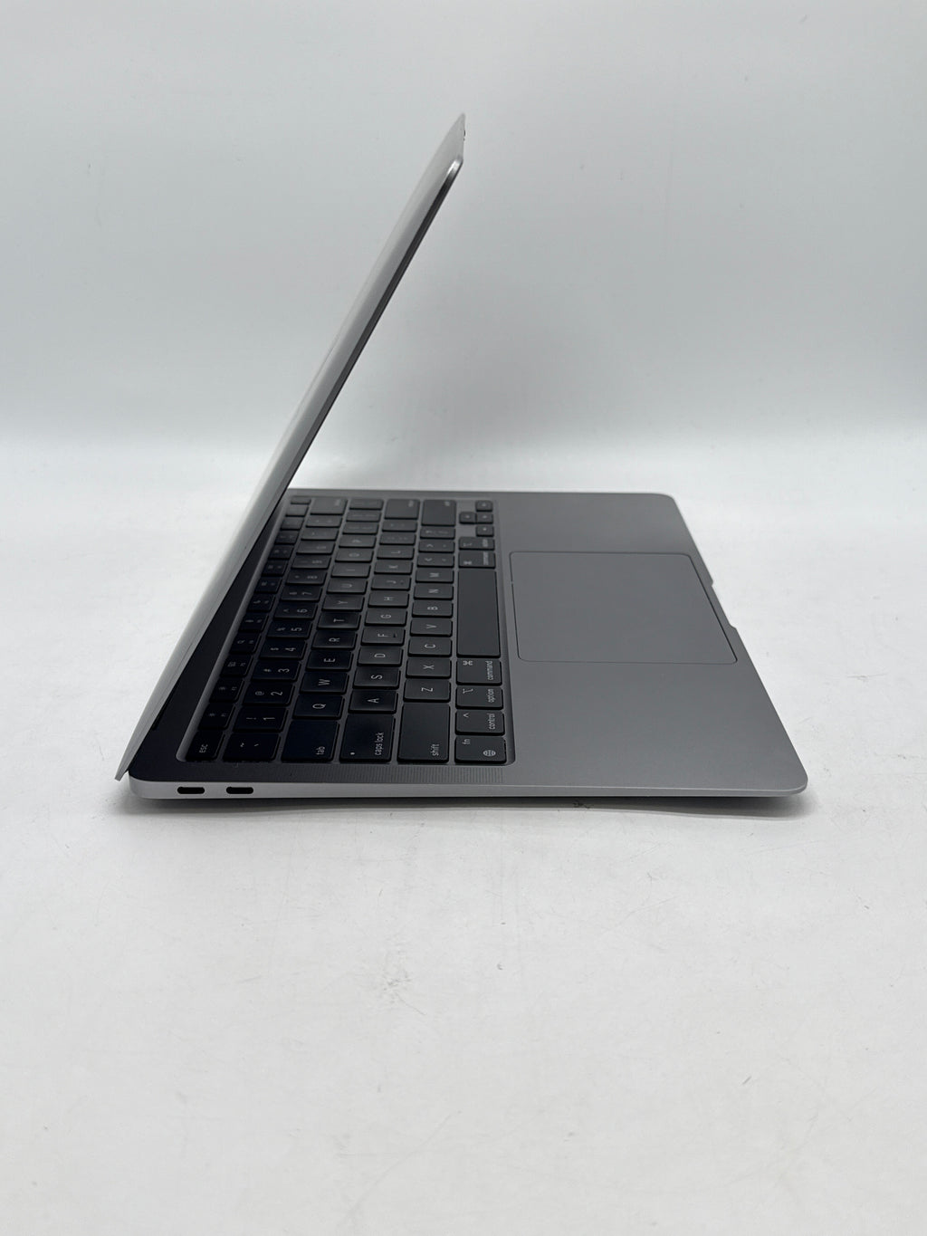 Apple MacBook Air 13" M1 A2337 8GB RAM 256GB SSD - Used