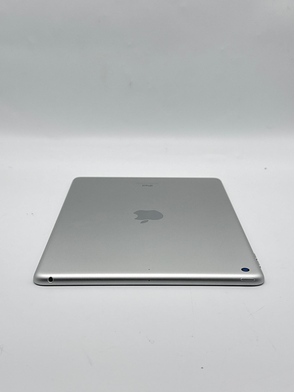 Apple iPad 9th Gen A2602 Wi-Fi 64GB Silver 10.2in A13 Bionic - Used