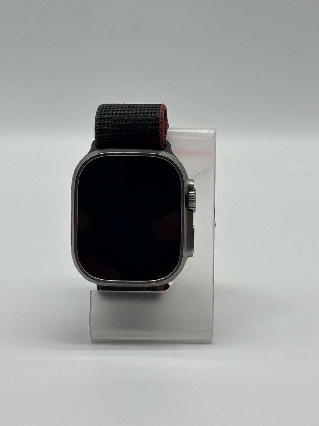Apple Watch Ultra 2 49mm GPS+Cellular Titanium Unlocked - Battery 99%