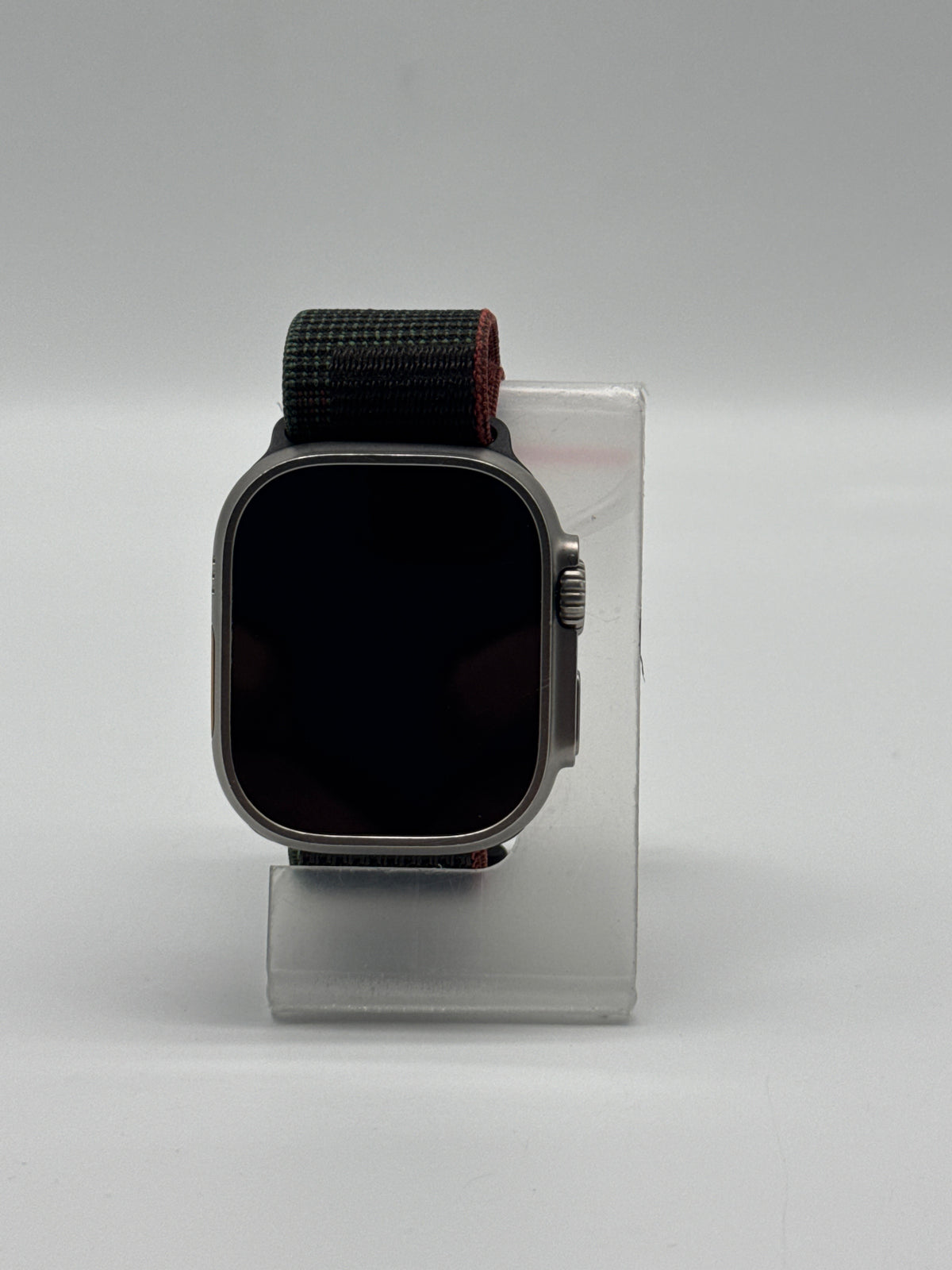 Apple Watch Ultra 2 49mm GPS+Cellular Titanium Unlocked - Battery 99%