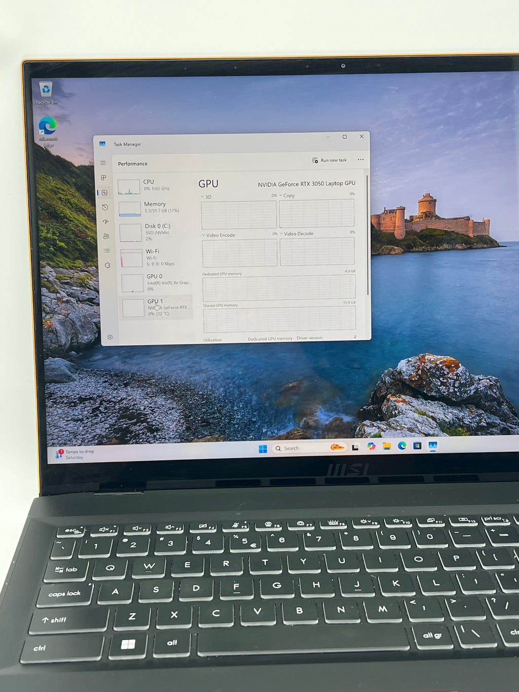 MSI Summit E16 Flip i7-1195G7 32GB RAM 1TB SSD RTX 3050 - Used