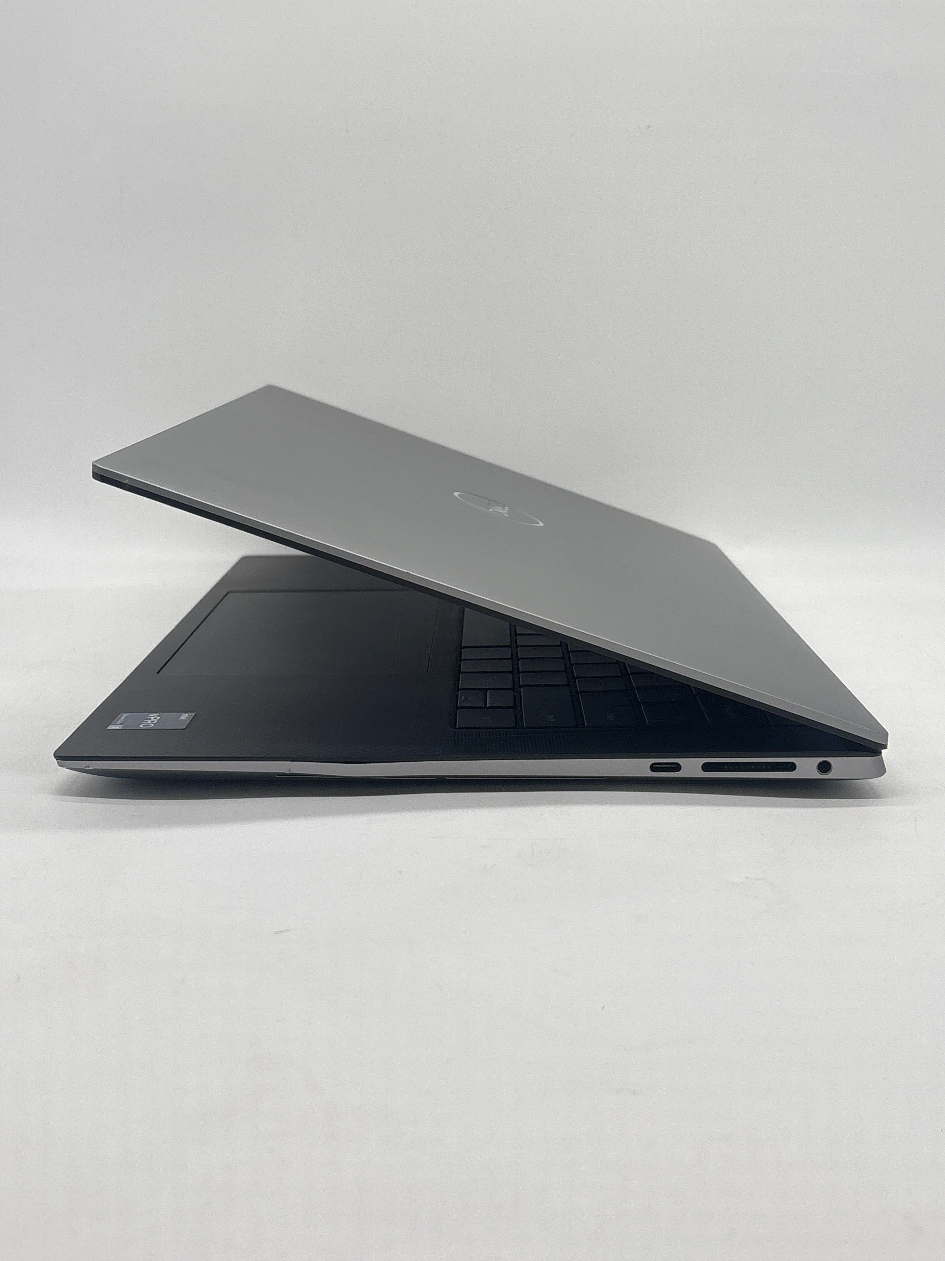 Dell Precision 5570 i7-12700H 32GB RAM 512GB SSD RTX A2000 - Remotely Managed