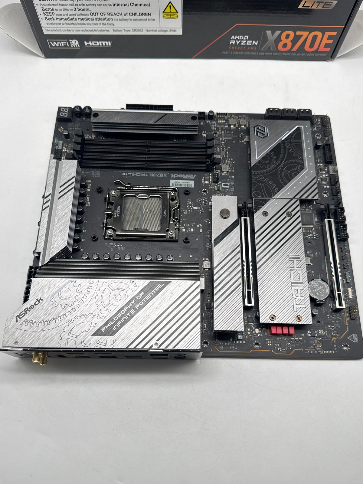 ASRock X870E Taichi Lite AM5 EATX Motherboard DDR5 Wi-Fi 7 - Used