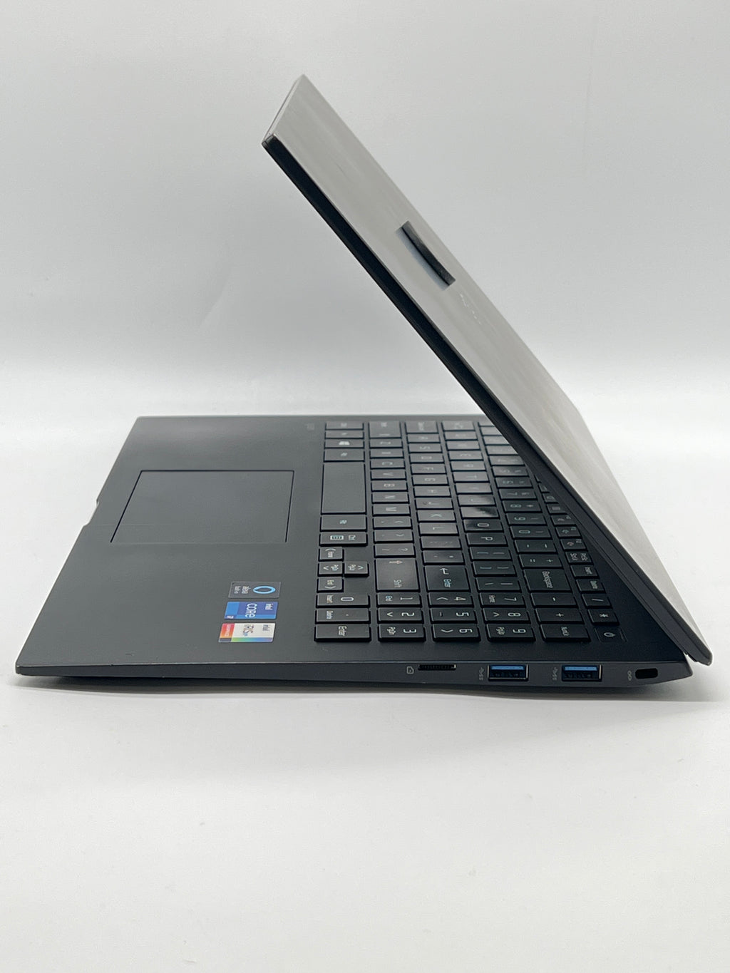 LG Gram 15.6 inch i7-1195G7 16GB RAM 1TB SSD - Used