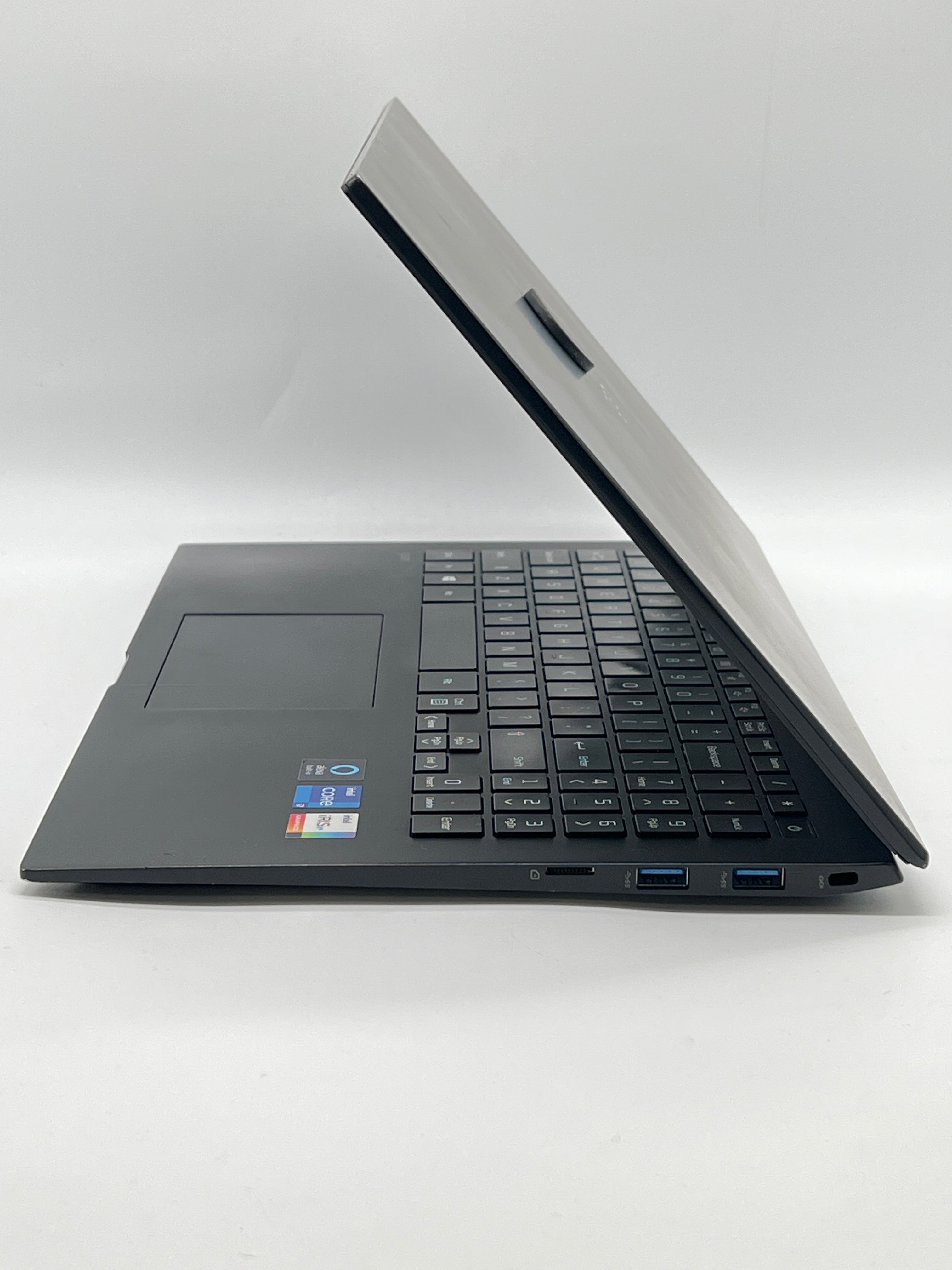 LG Gram 15.6 inch i7-1195G7 16GB RAM 1TB SSD - Used