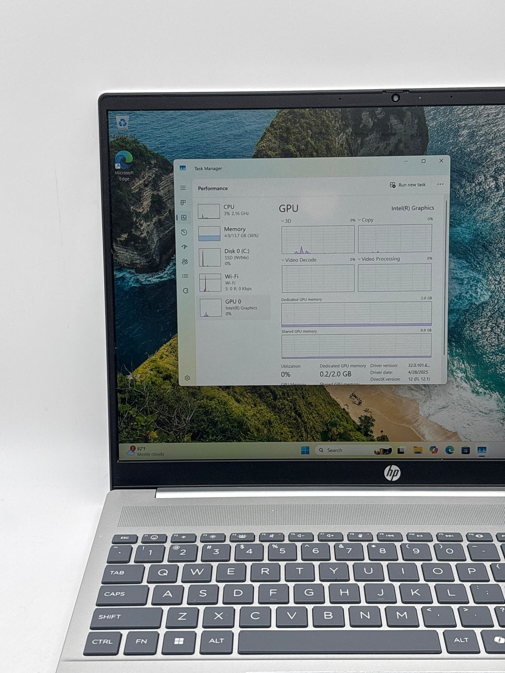 HP Pavilion 16-af0063cl Core 5 120U 16GB RAM 1TB SSD