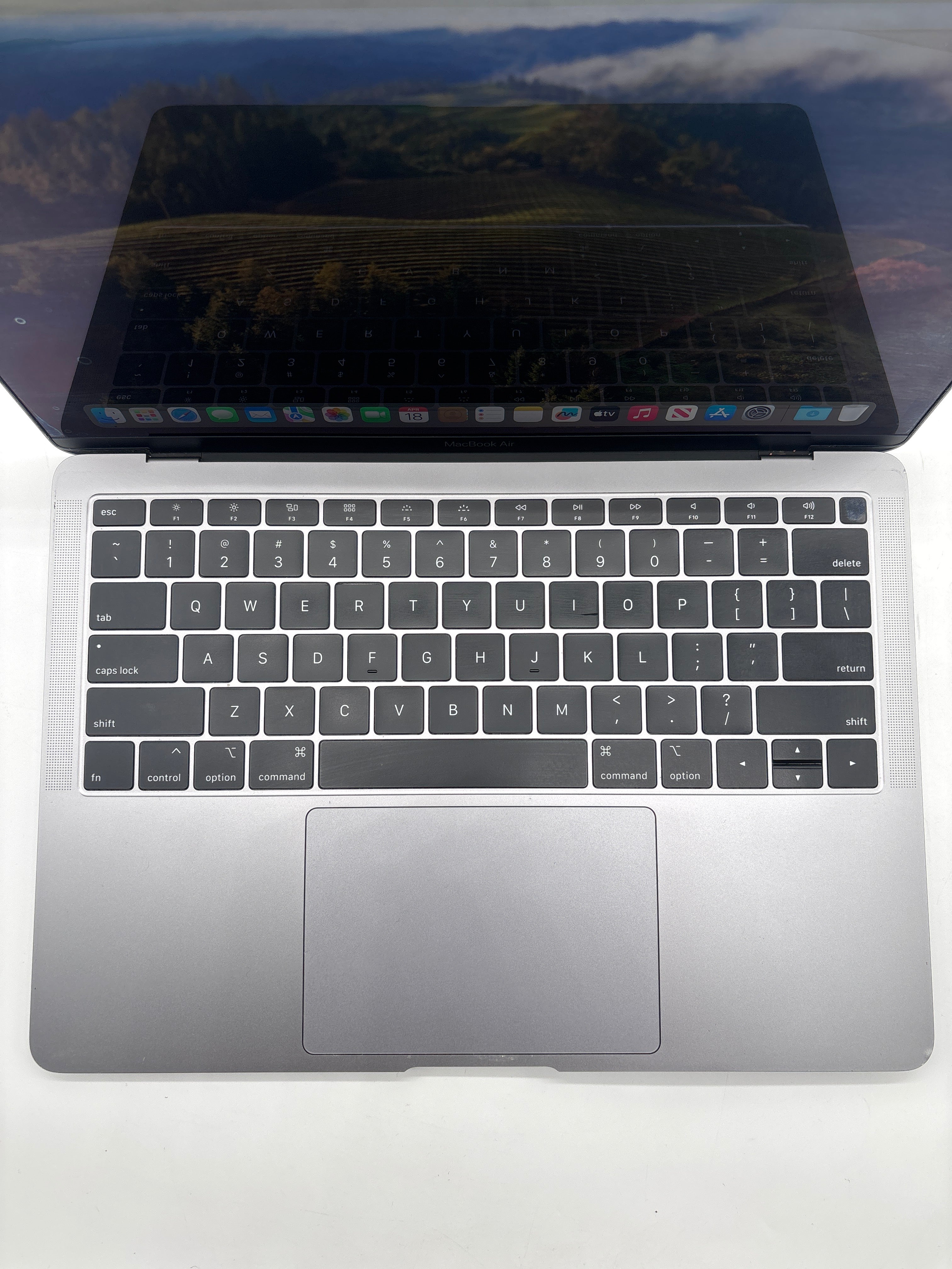 Apple MacBook Air 13" A1932 i5 8GB RAM 128GB SSD
