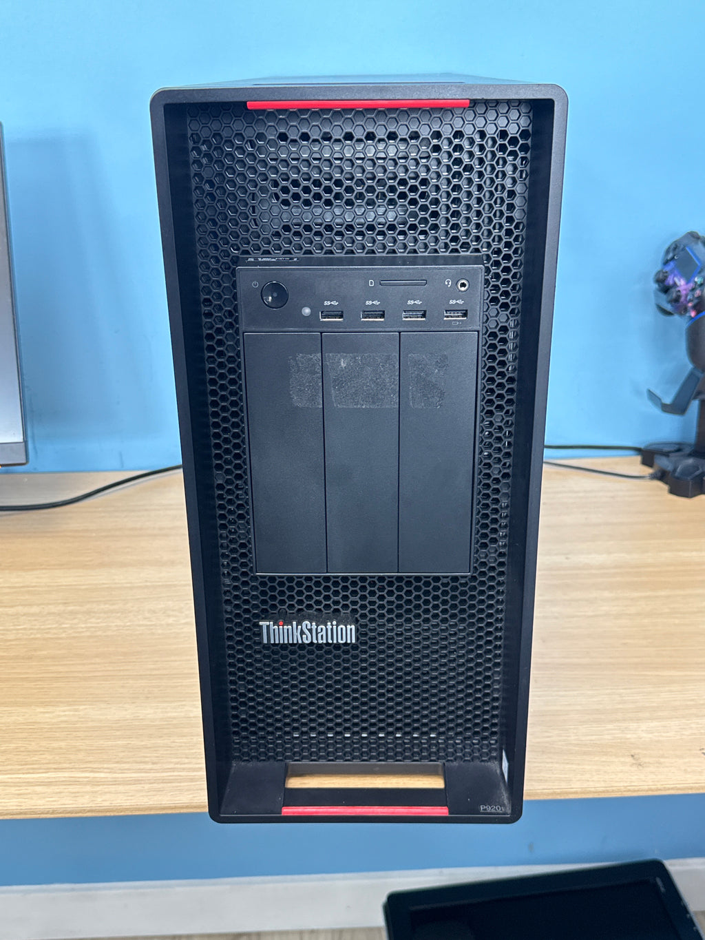 Lenovo ThinkStation P920 Xeon Gold 6142 192GB RAM 512GB HDD Nvidia P5000 Tower