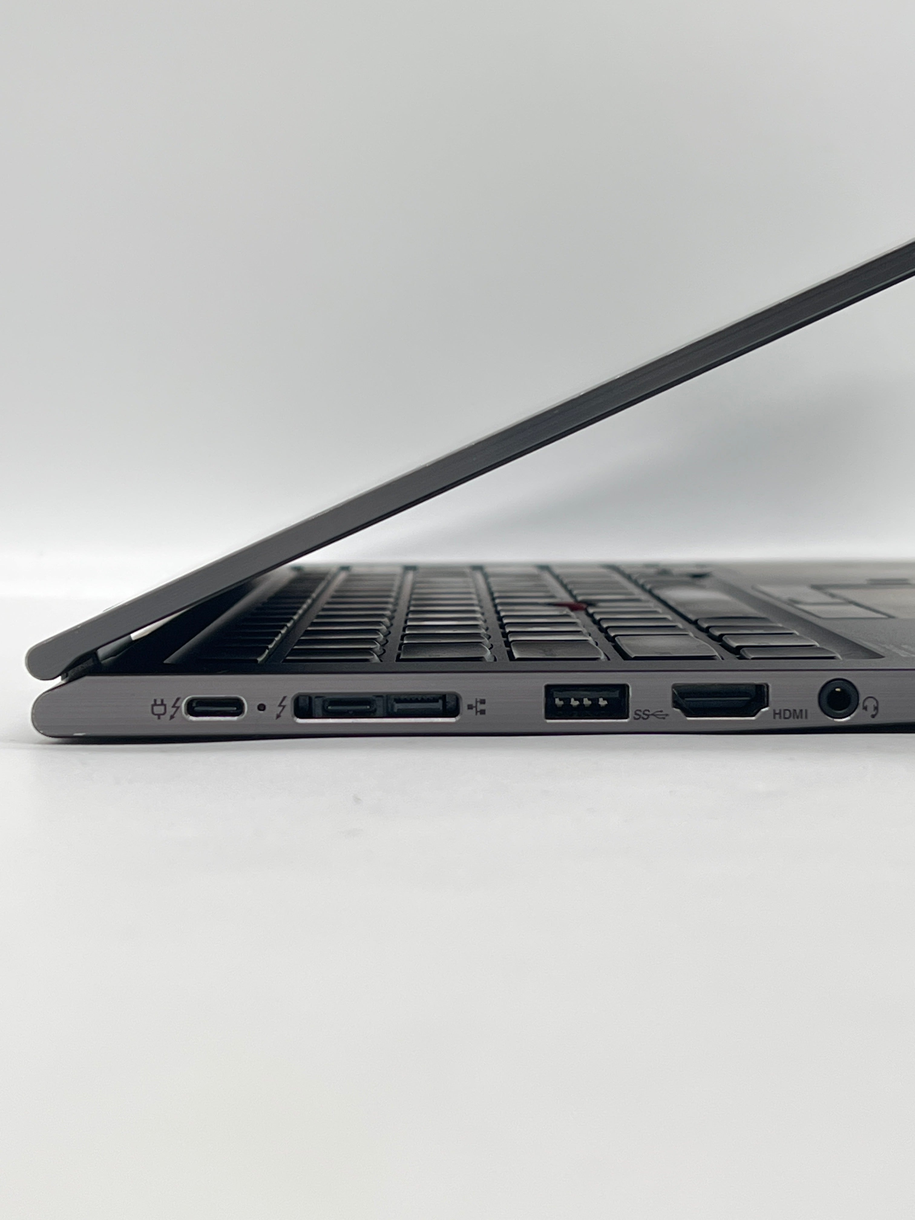 Lenovo ThinkPad X1 Yoga Gen 5 Touch i7-10610U 16GB RAM 512GB SSD